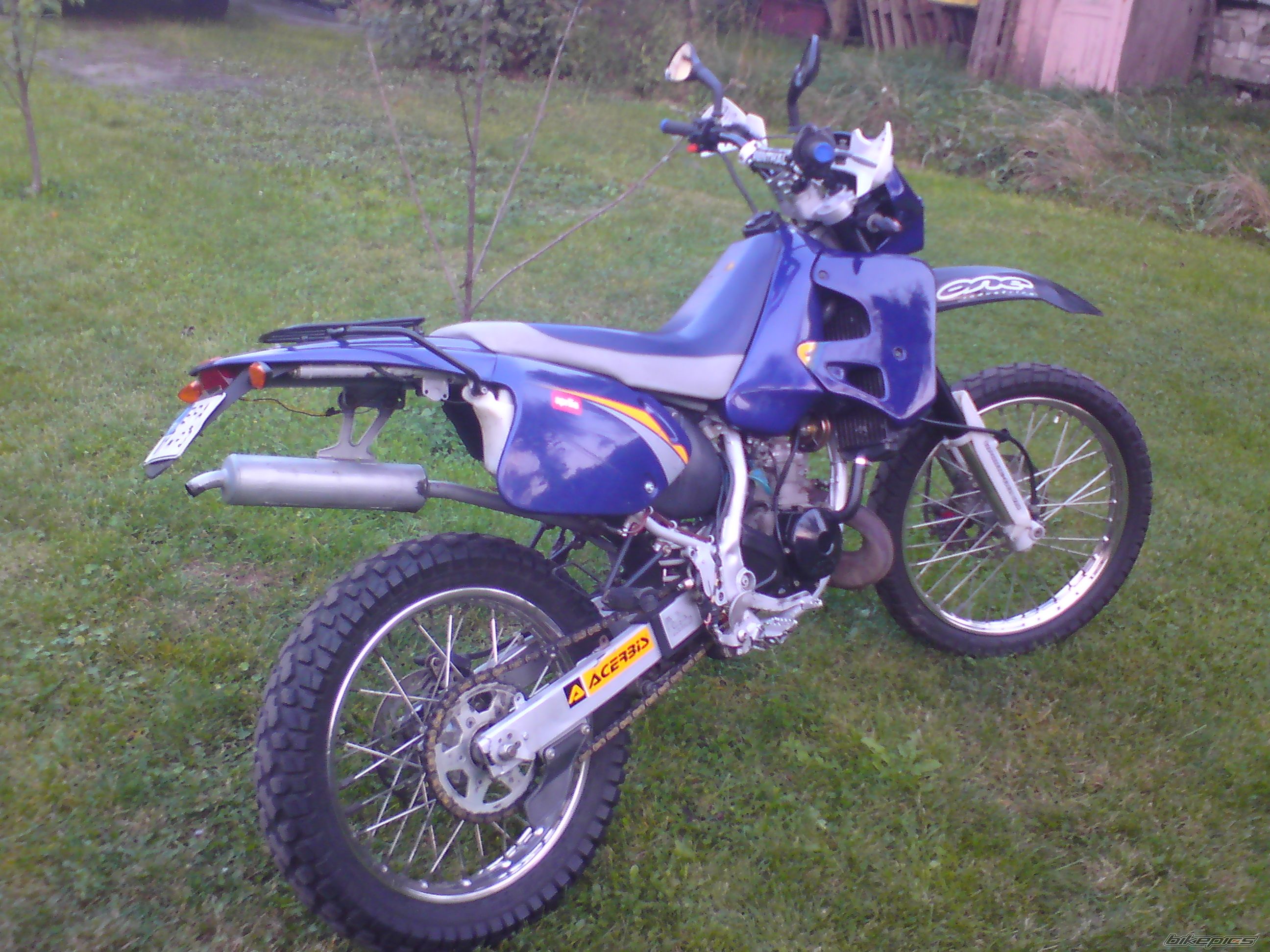 Photo 1786173