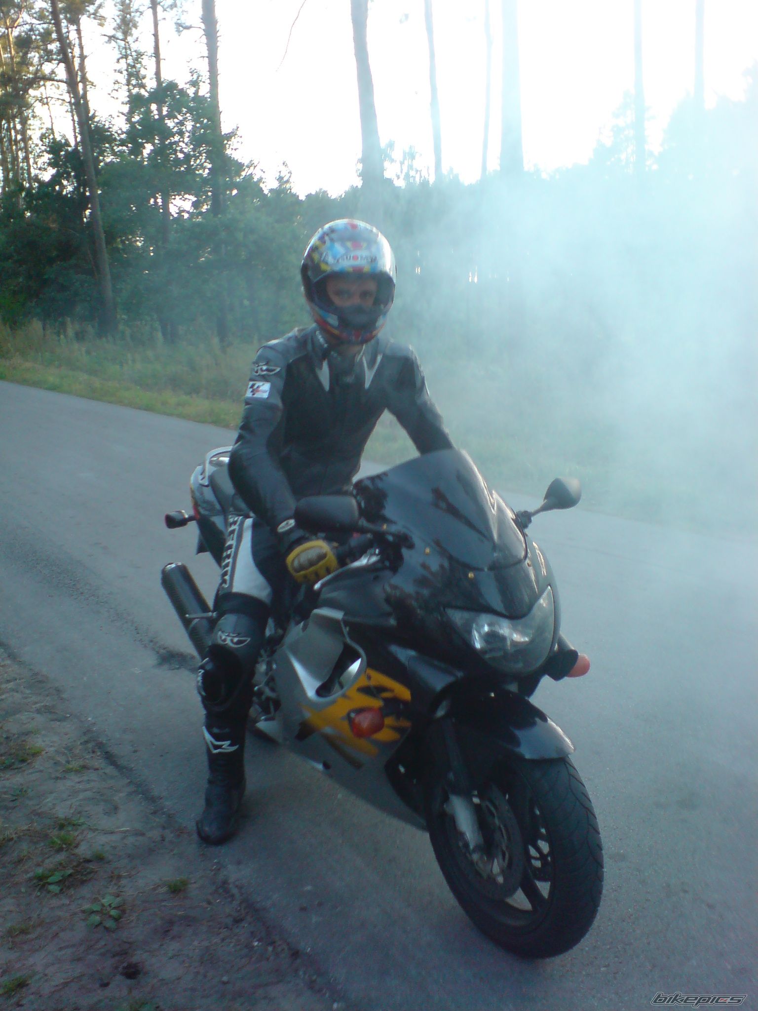 Photo 1786442