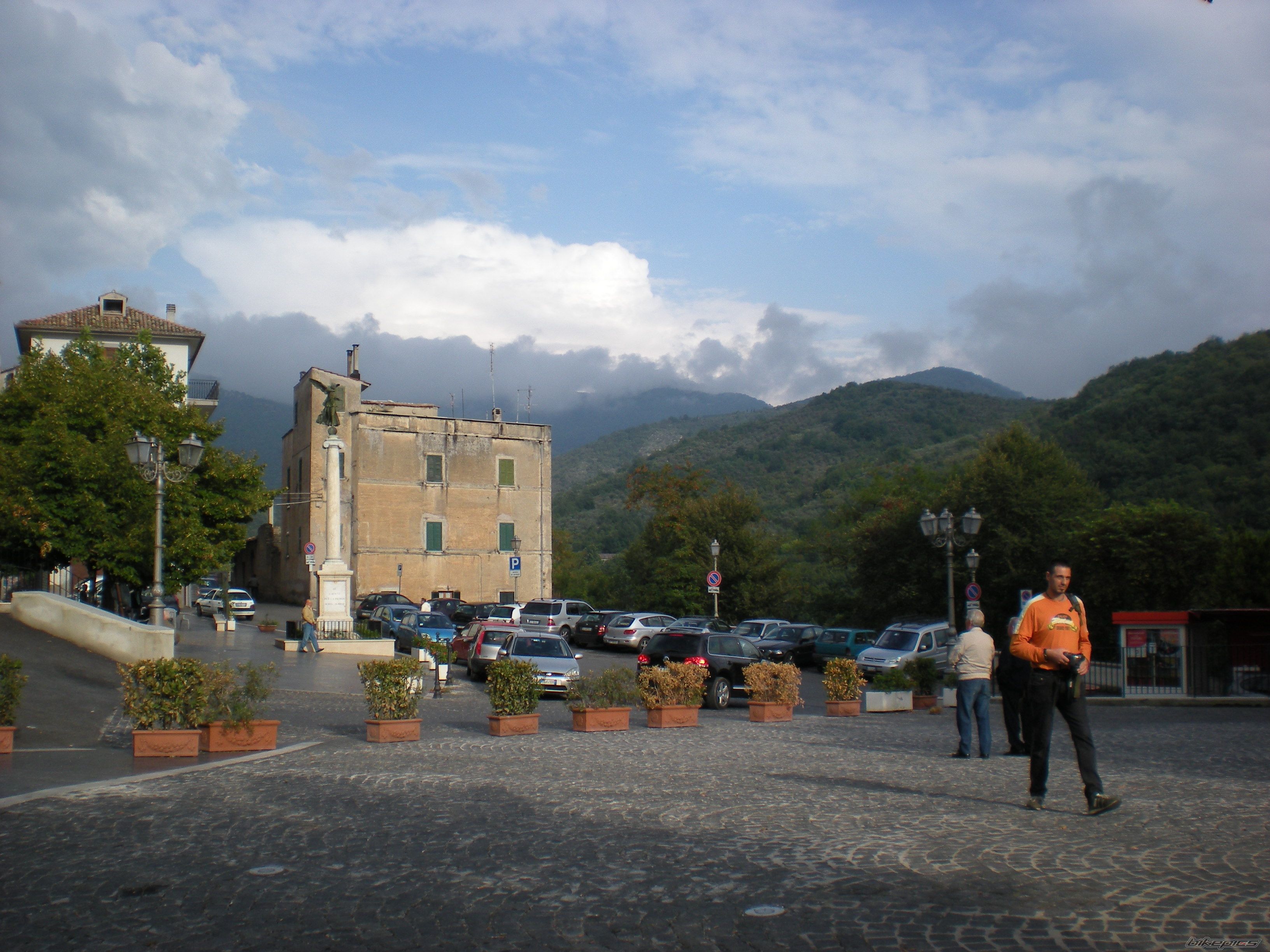 Photo 1786521