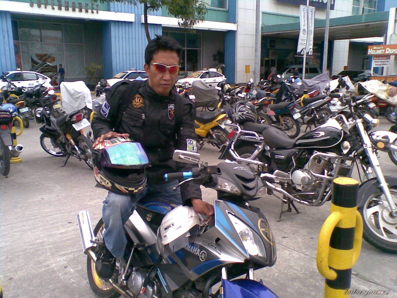 Photo 1787236