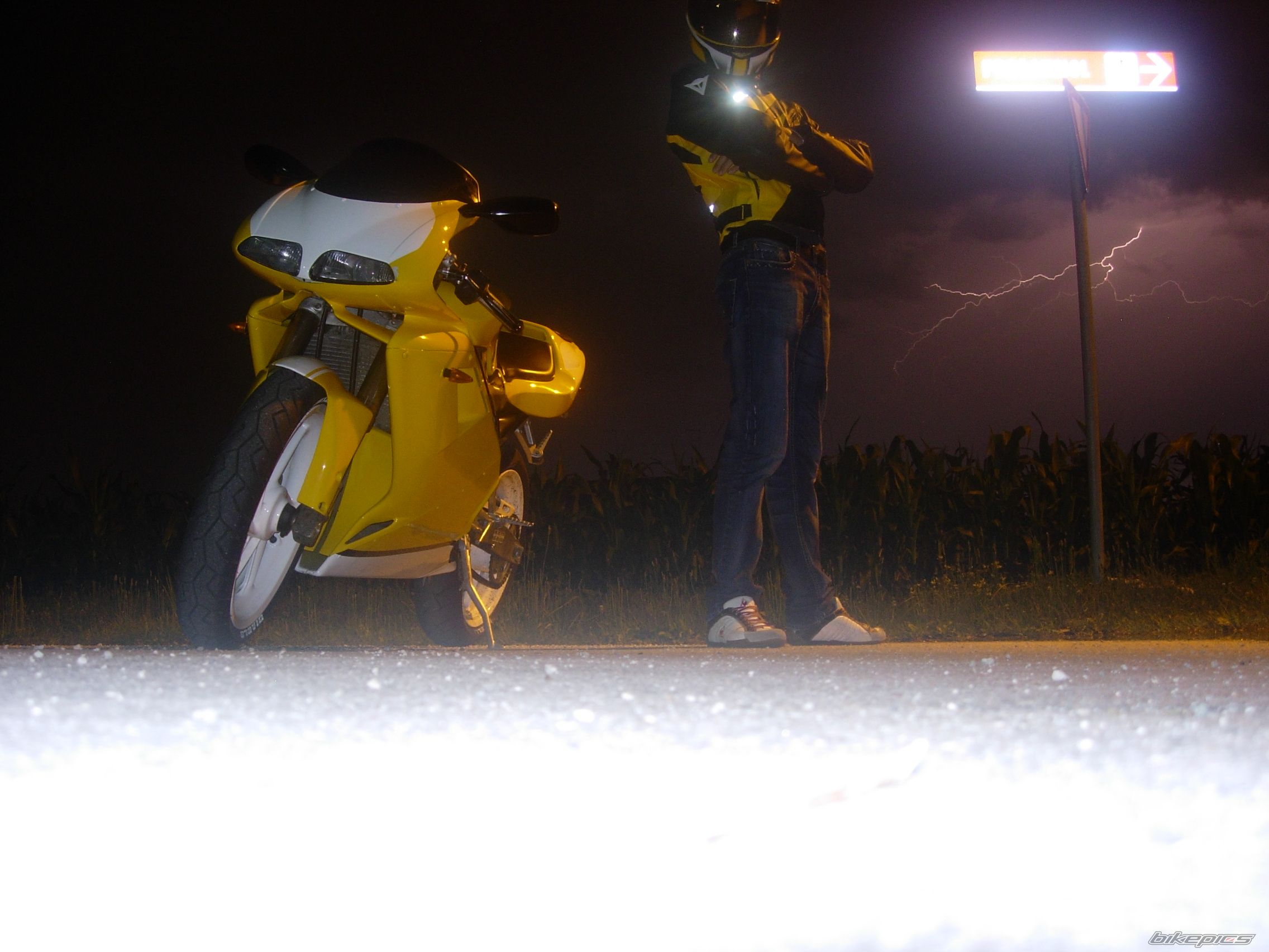 Photo 1787369