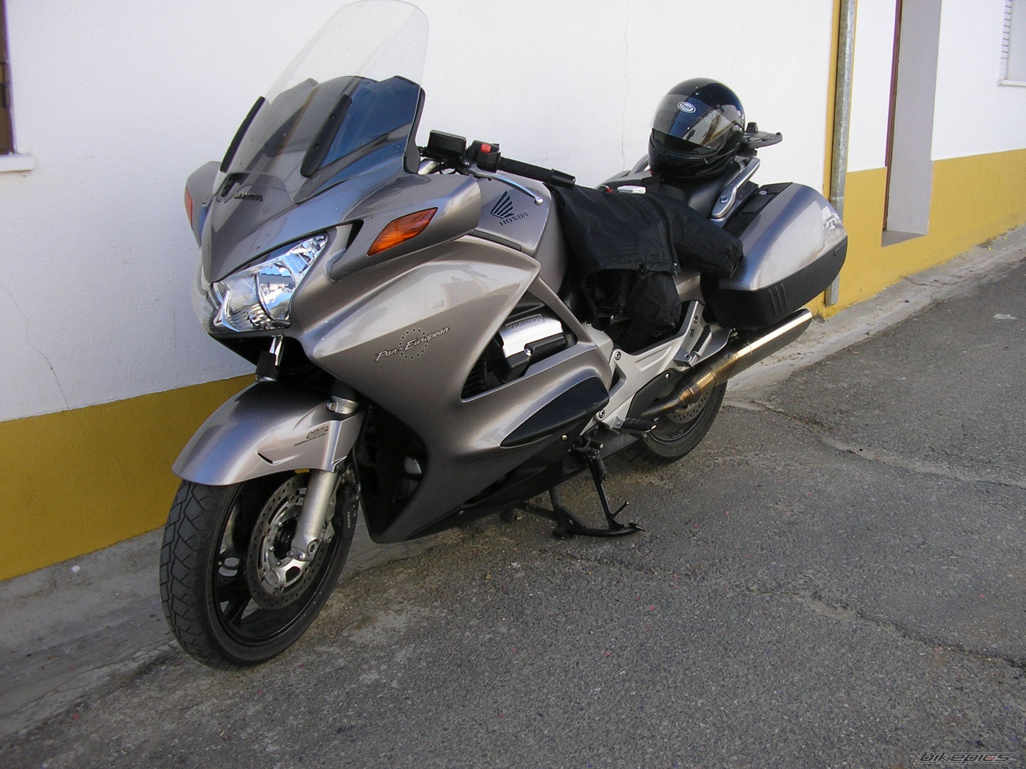 Photo 1787458