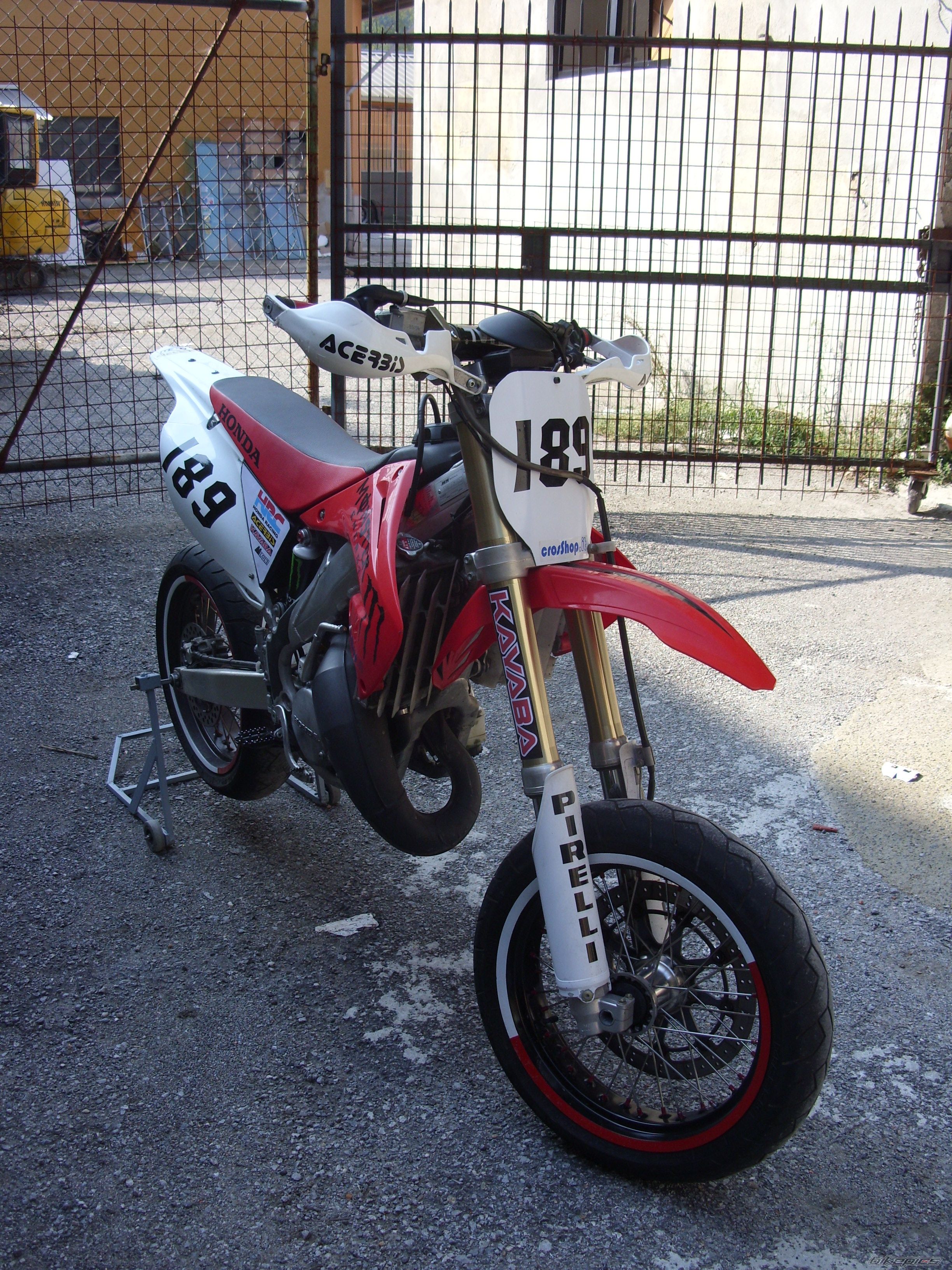 Photo 1787552