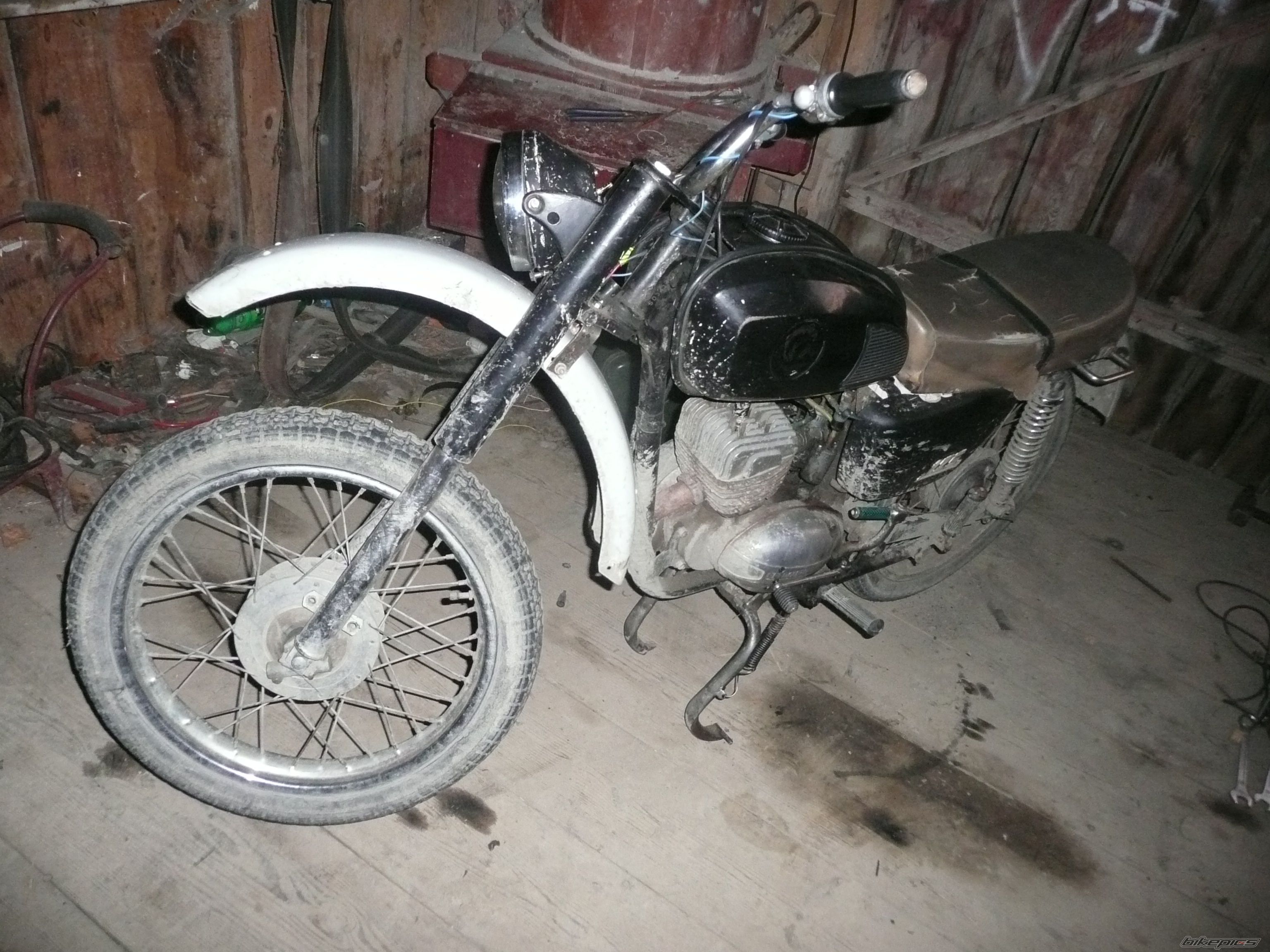 Photo 1787579