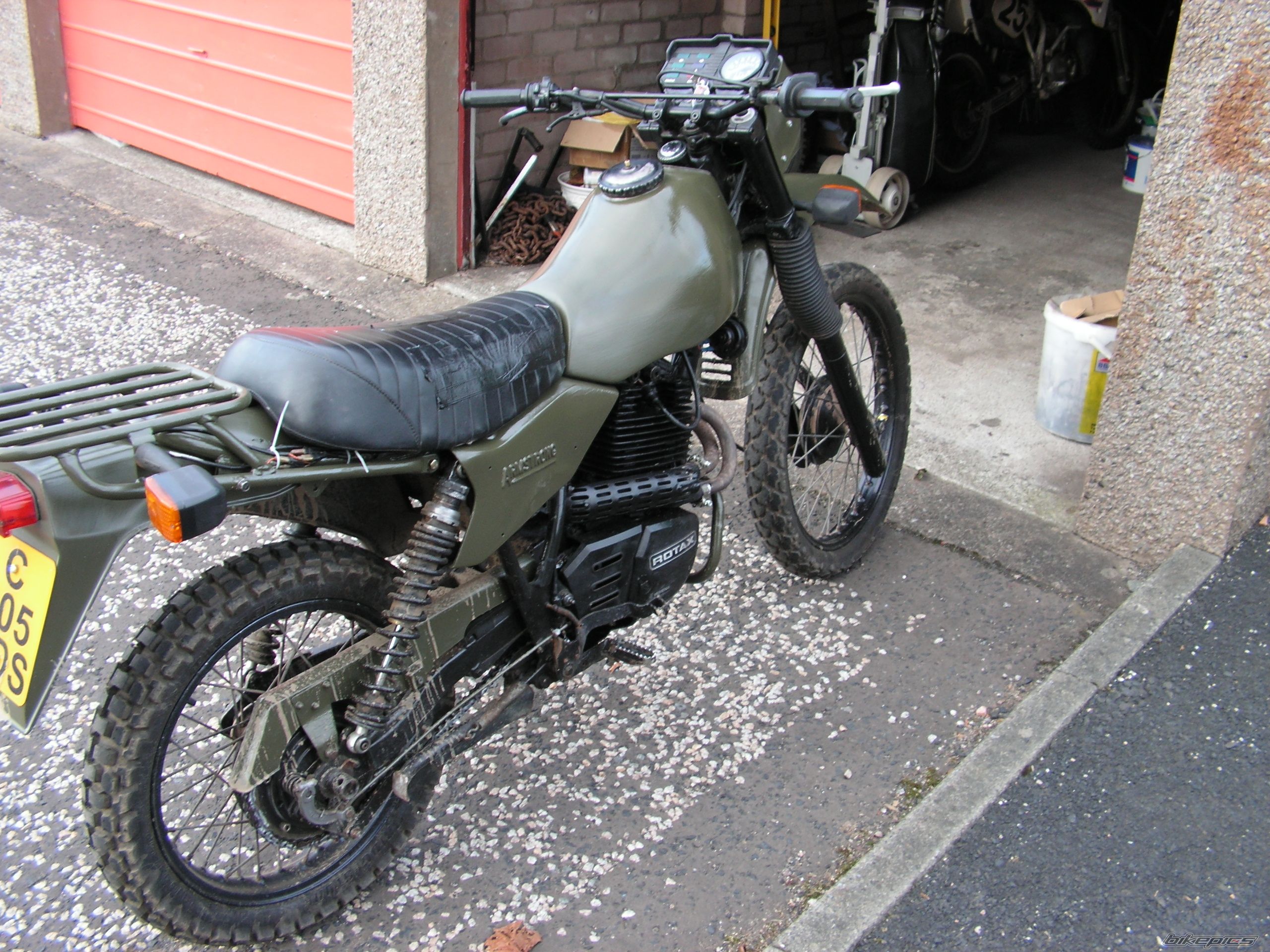 Photo 1787825