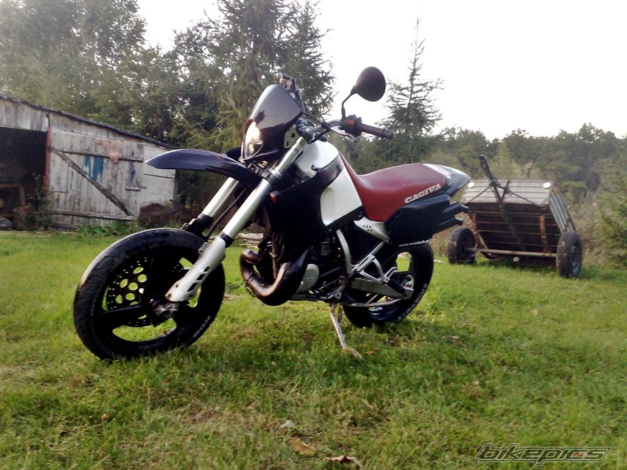 Photo 1787847