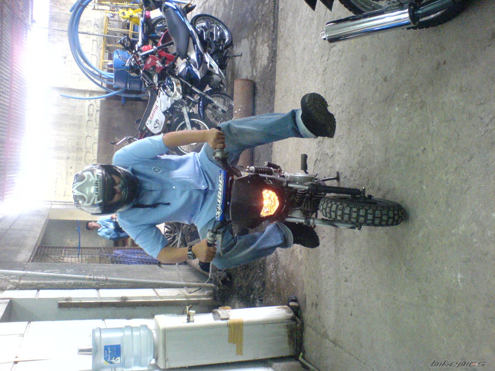 Photo 1787947