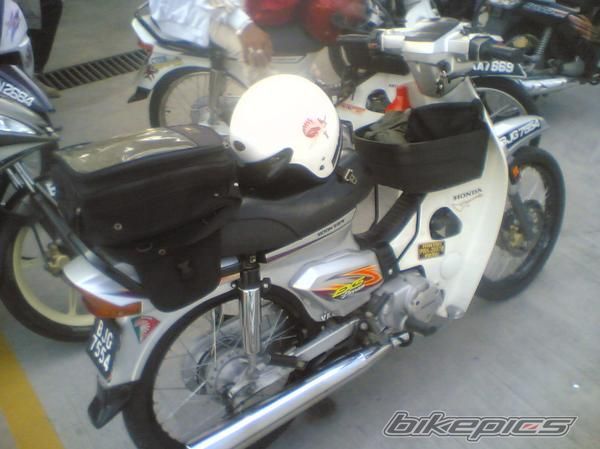 Photo 1787982