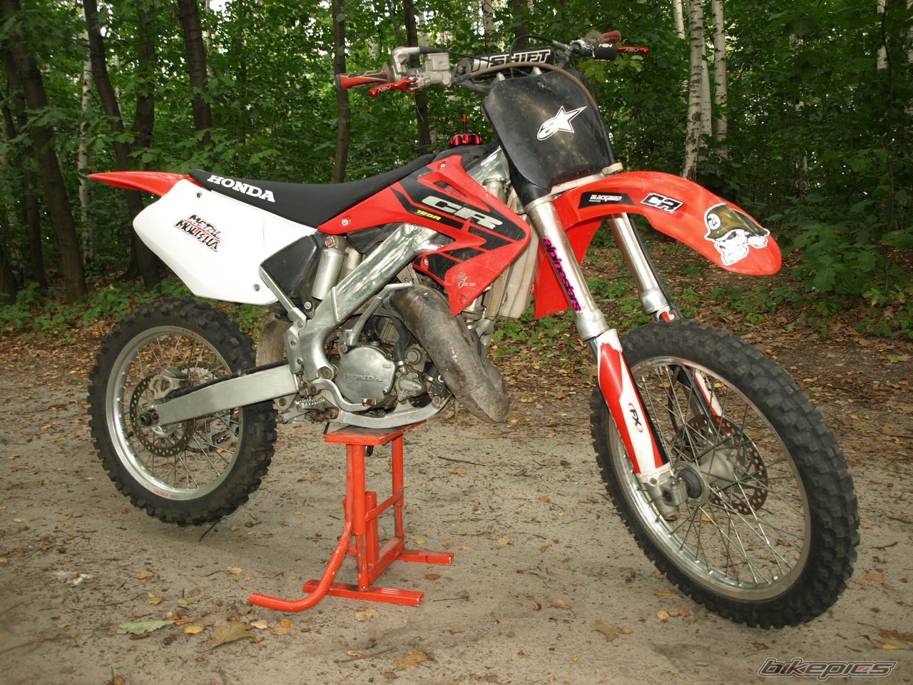 Photo 1788181