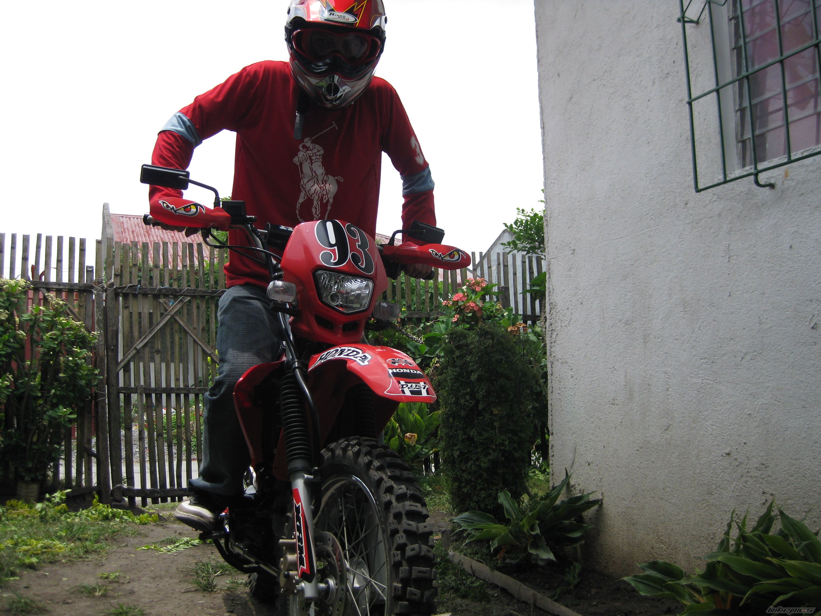 Photo 1788745