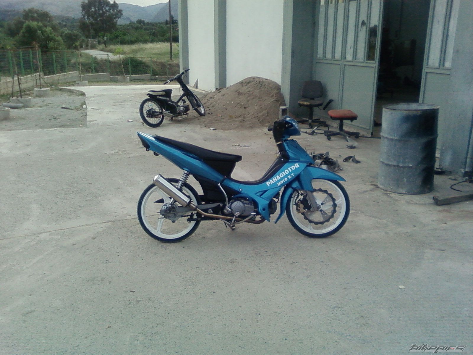 Bike Photo 1789128