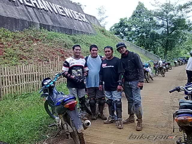 Photo 1789711