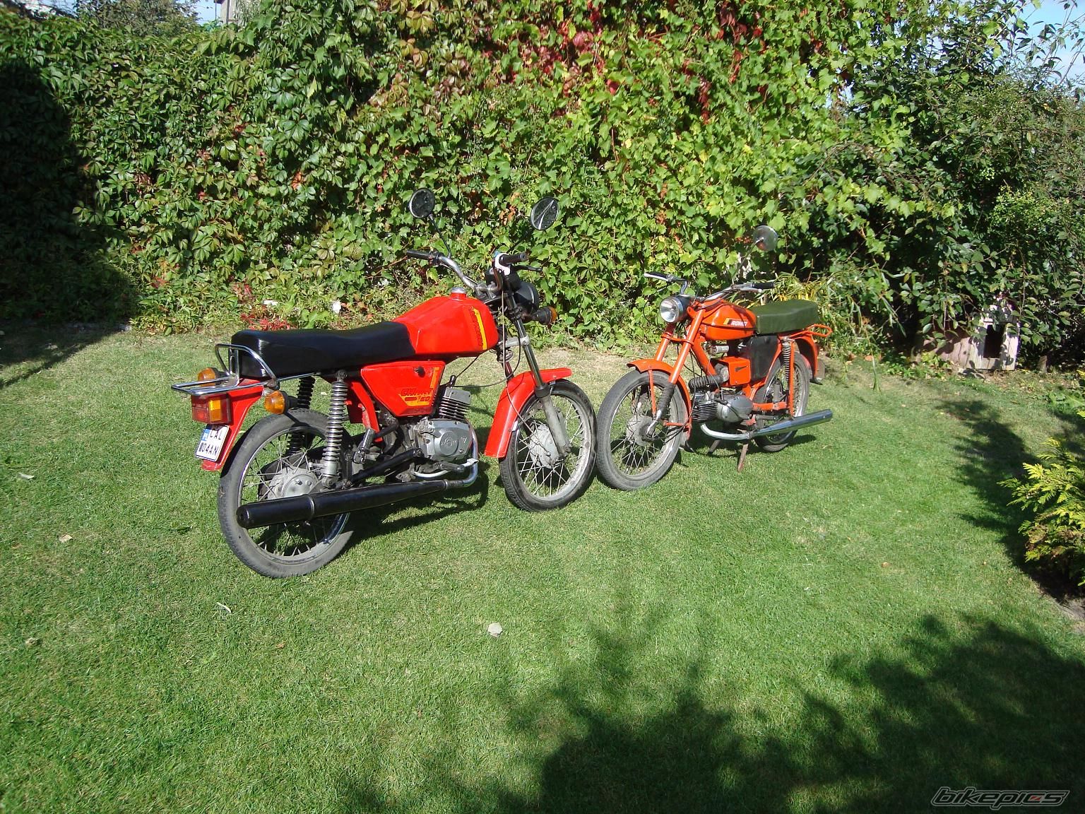 Photo 1789839