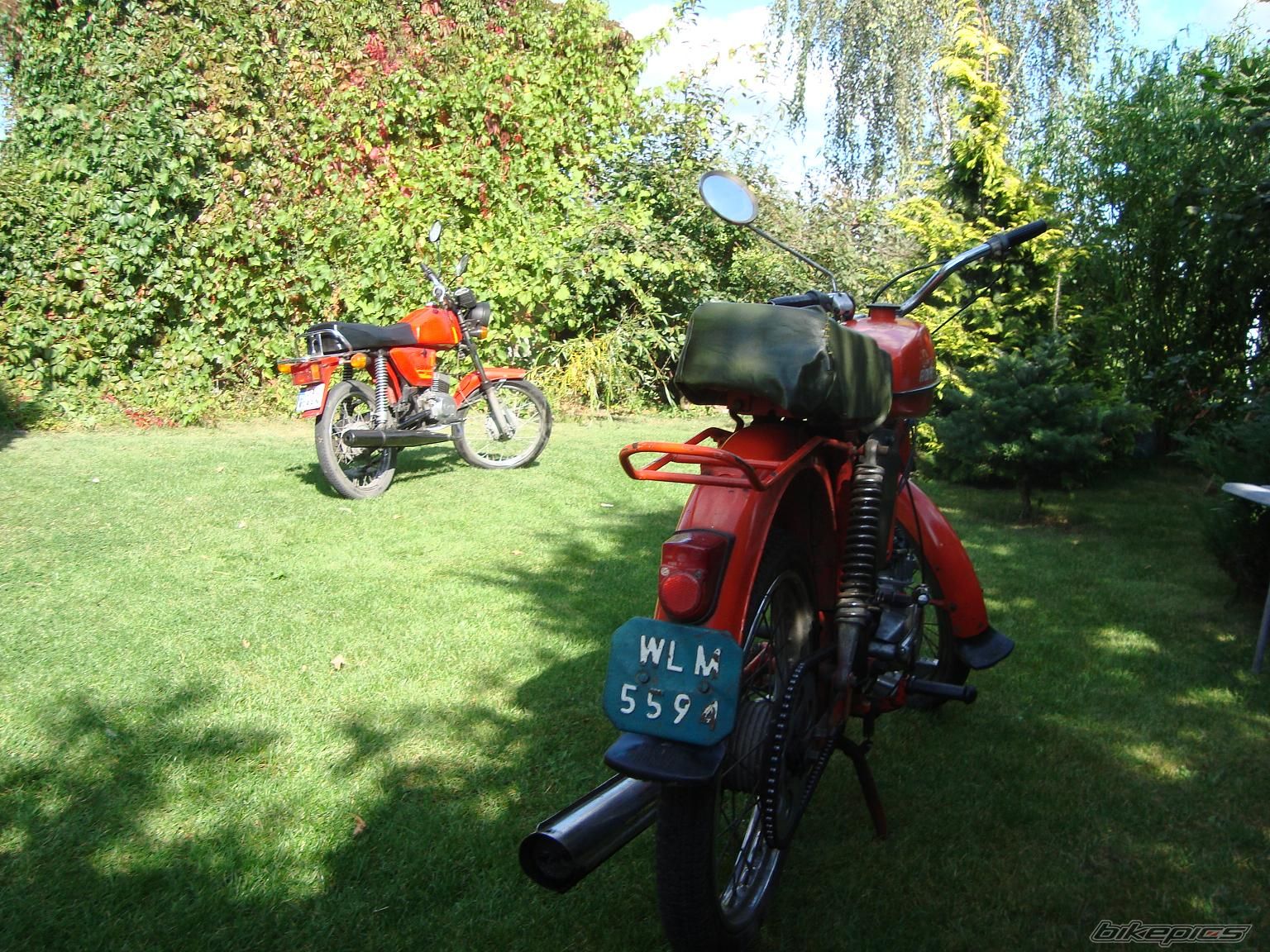 Photo 1789843