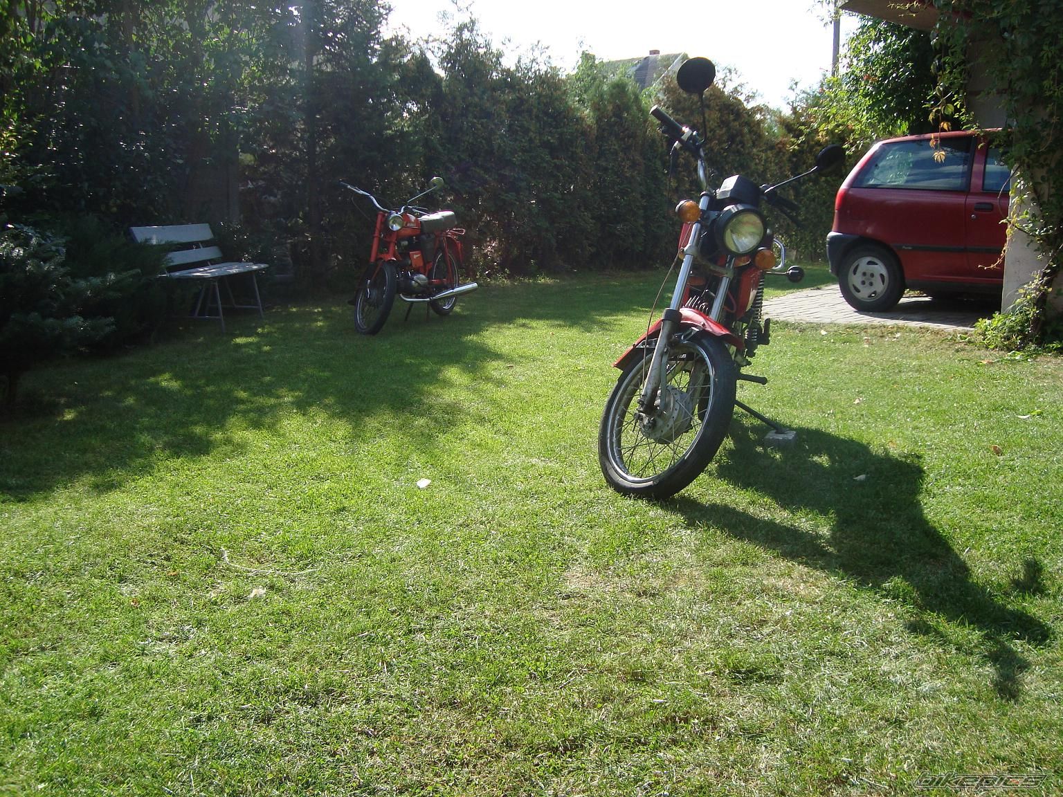 Photo 1789845