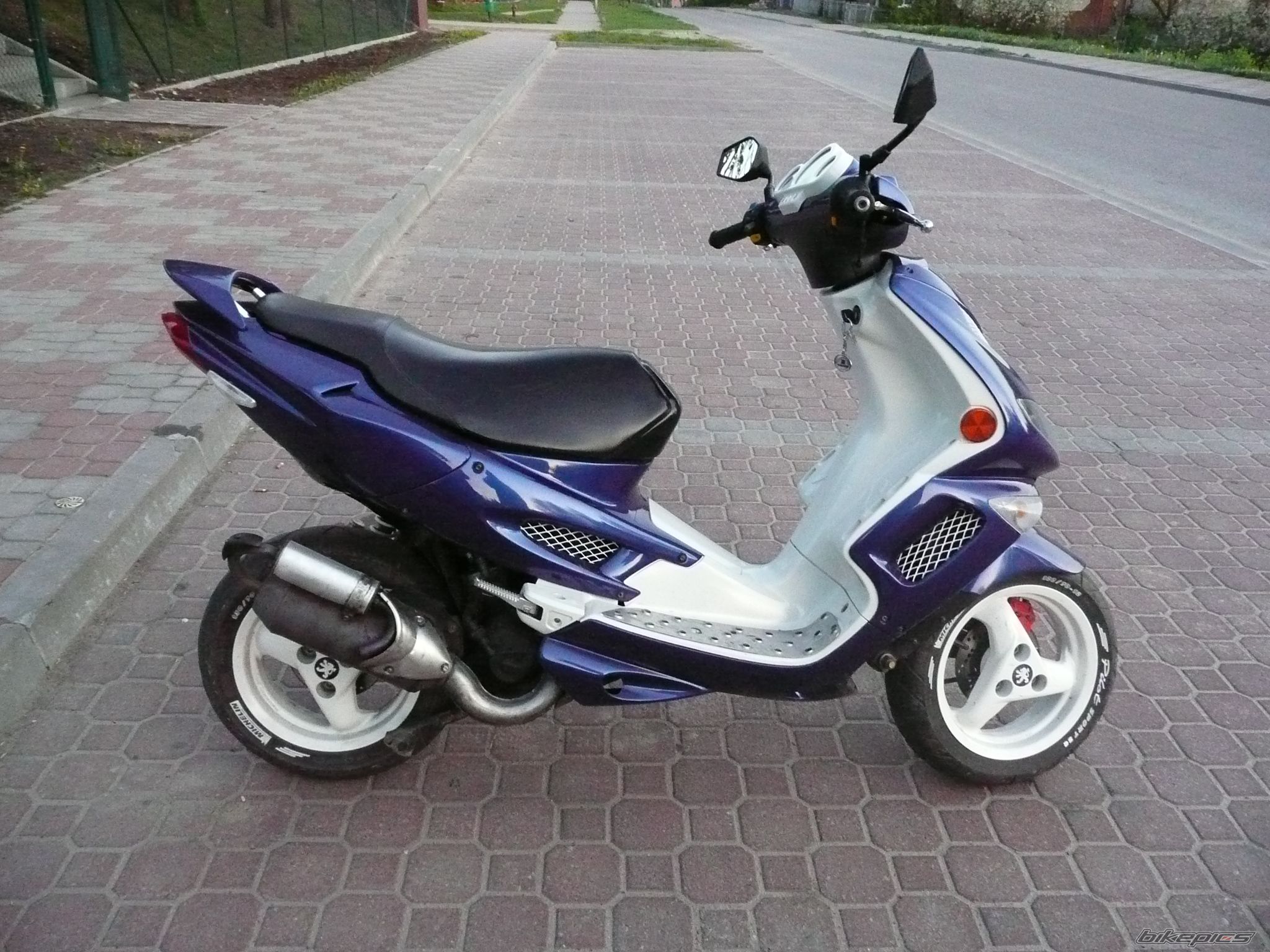Photo 1789864