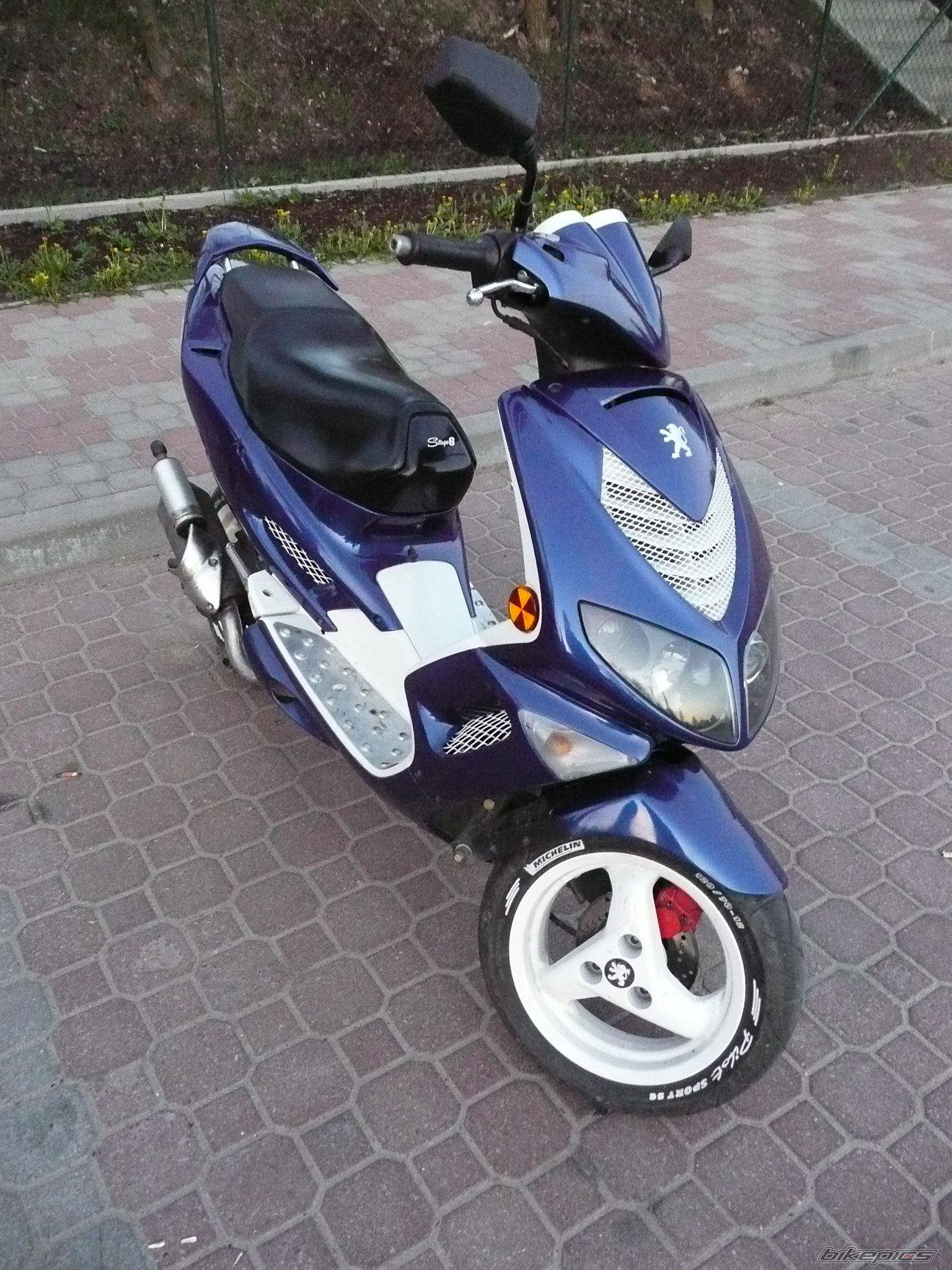 Photo 1789872