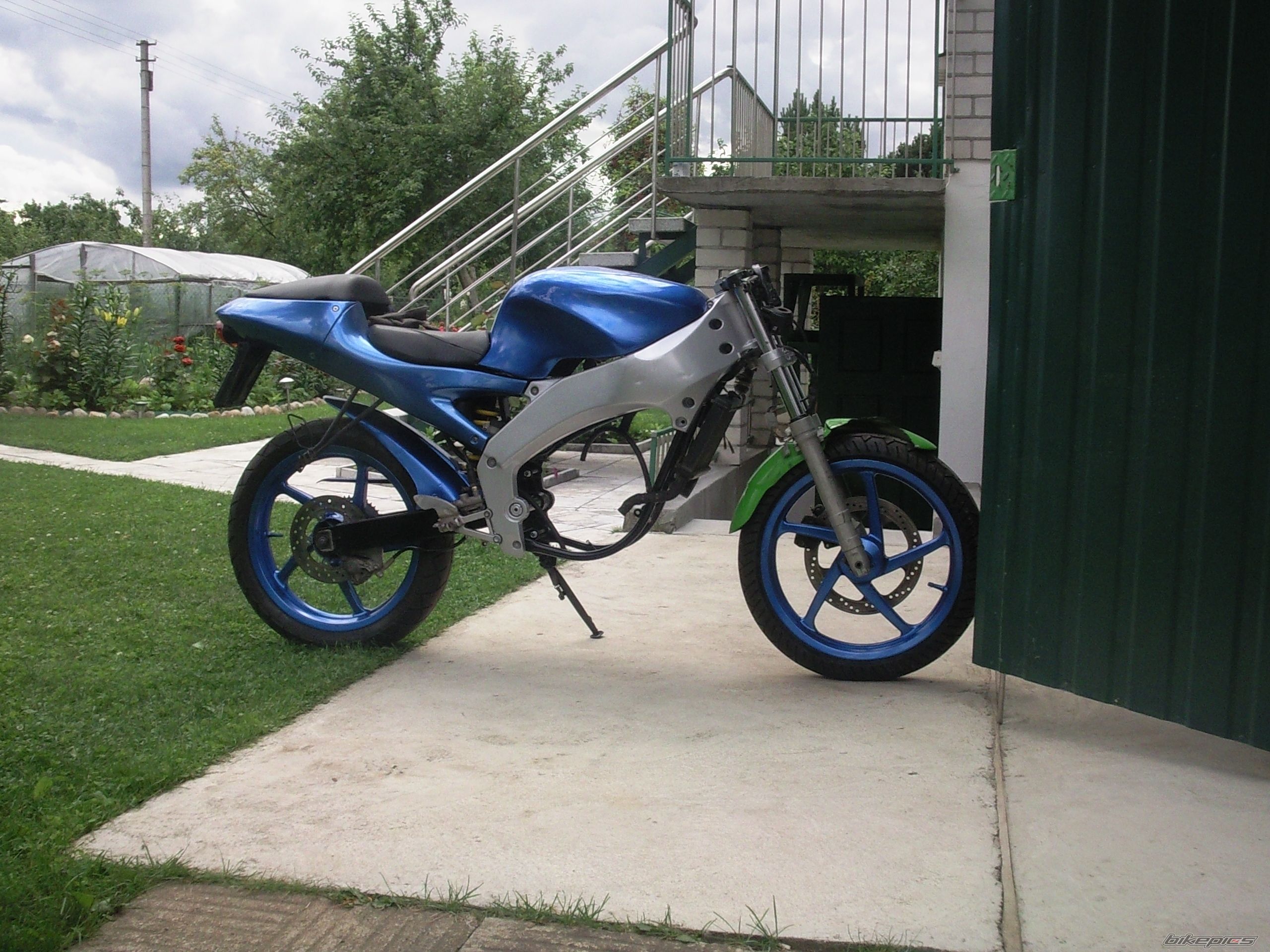Photo 1789966