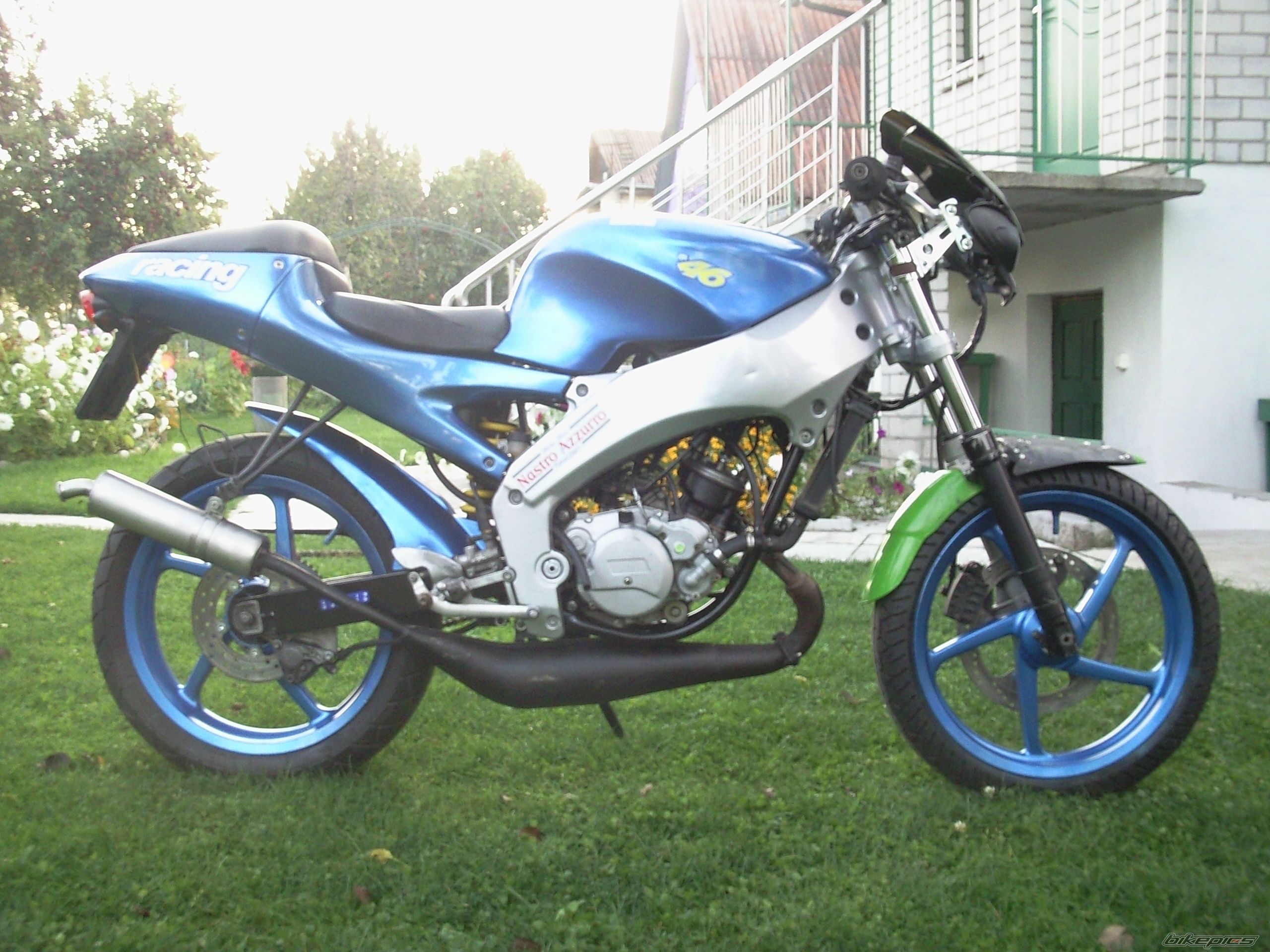 Photo 1789976
