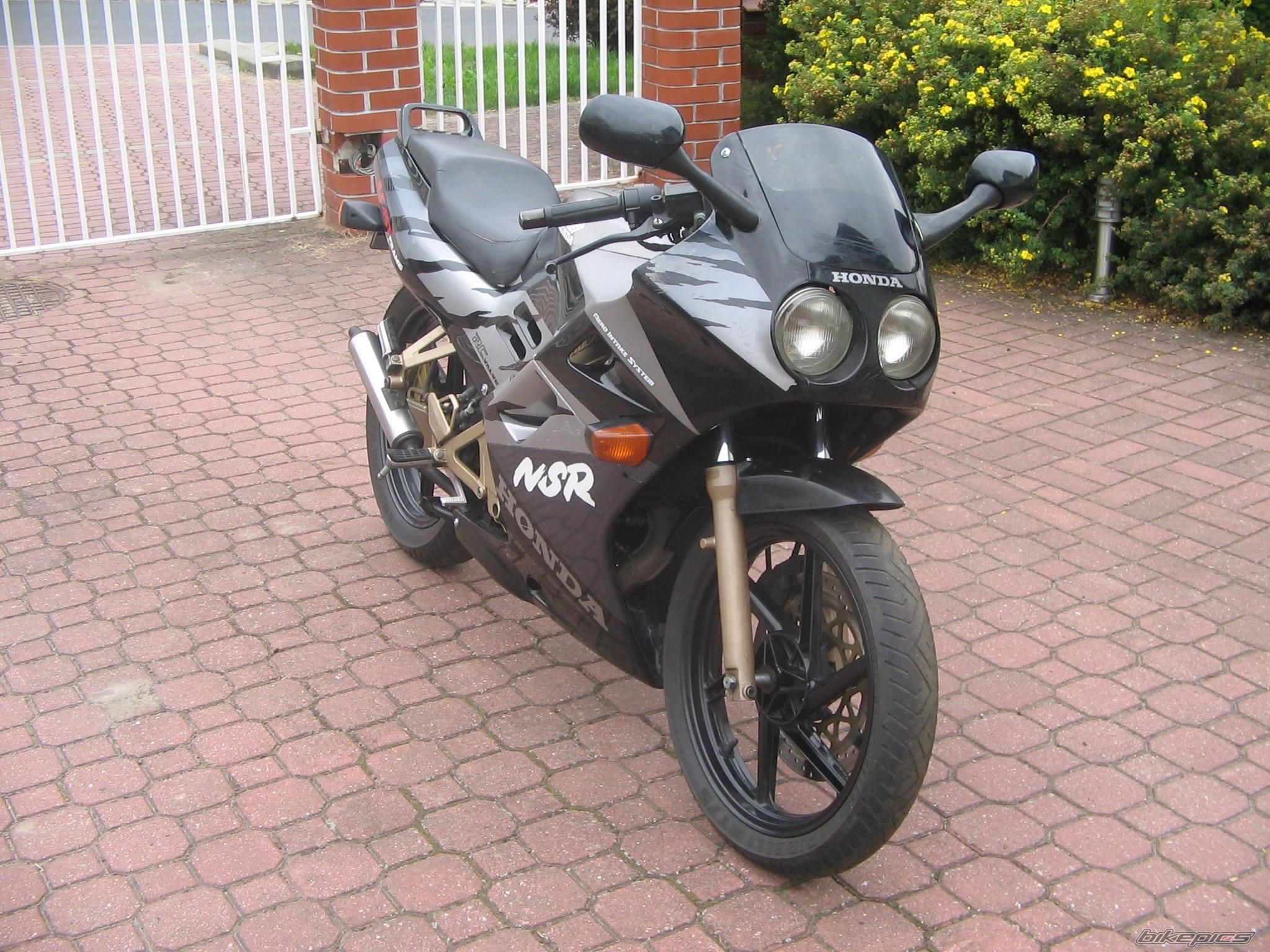 Photo 1791658