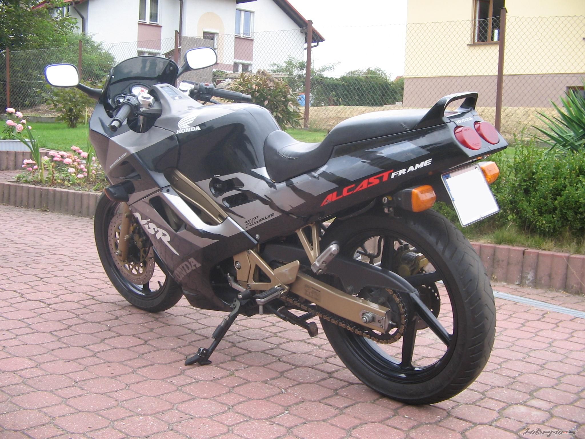 Photo 1791672