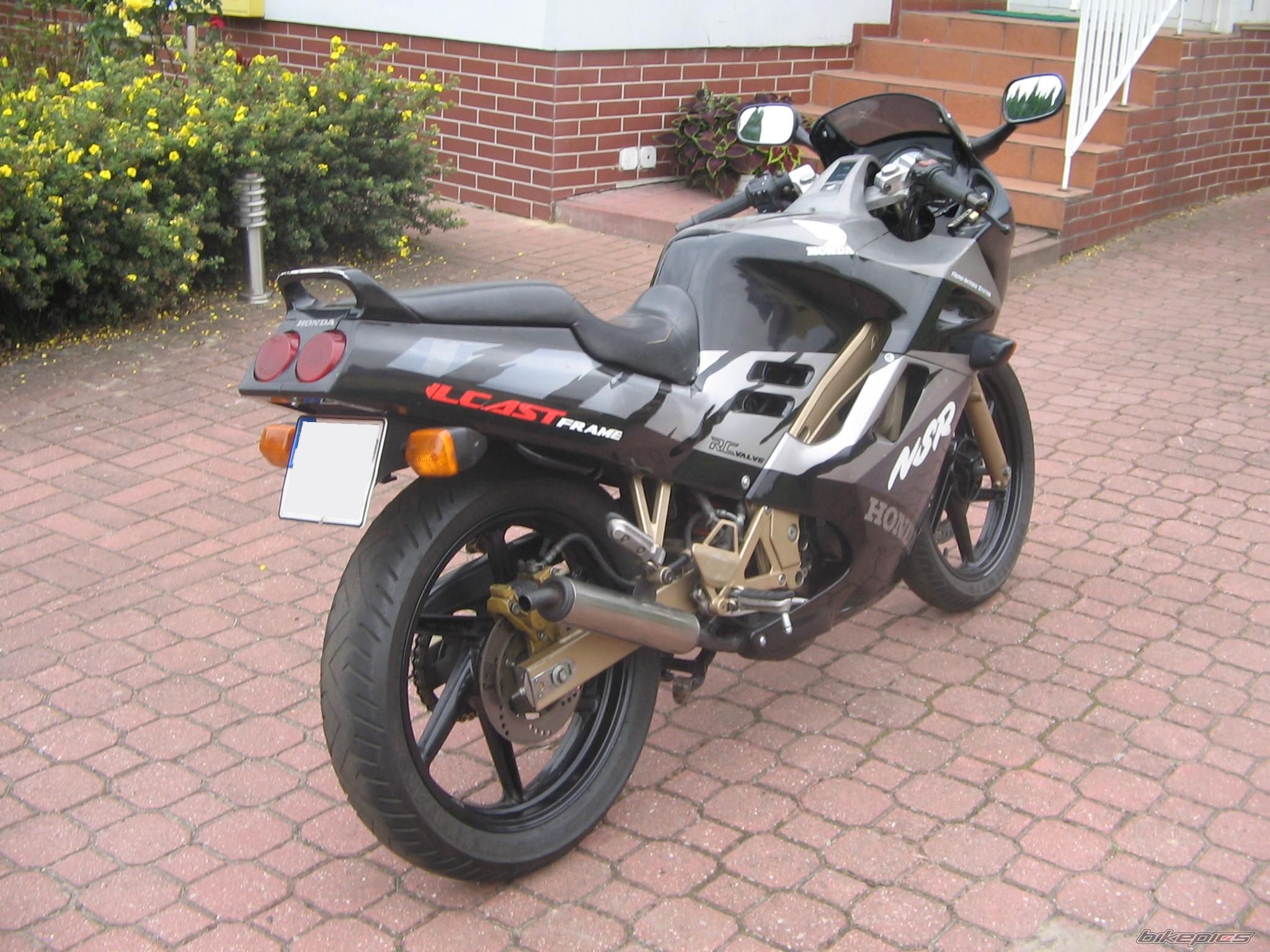 Photo 1791691