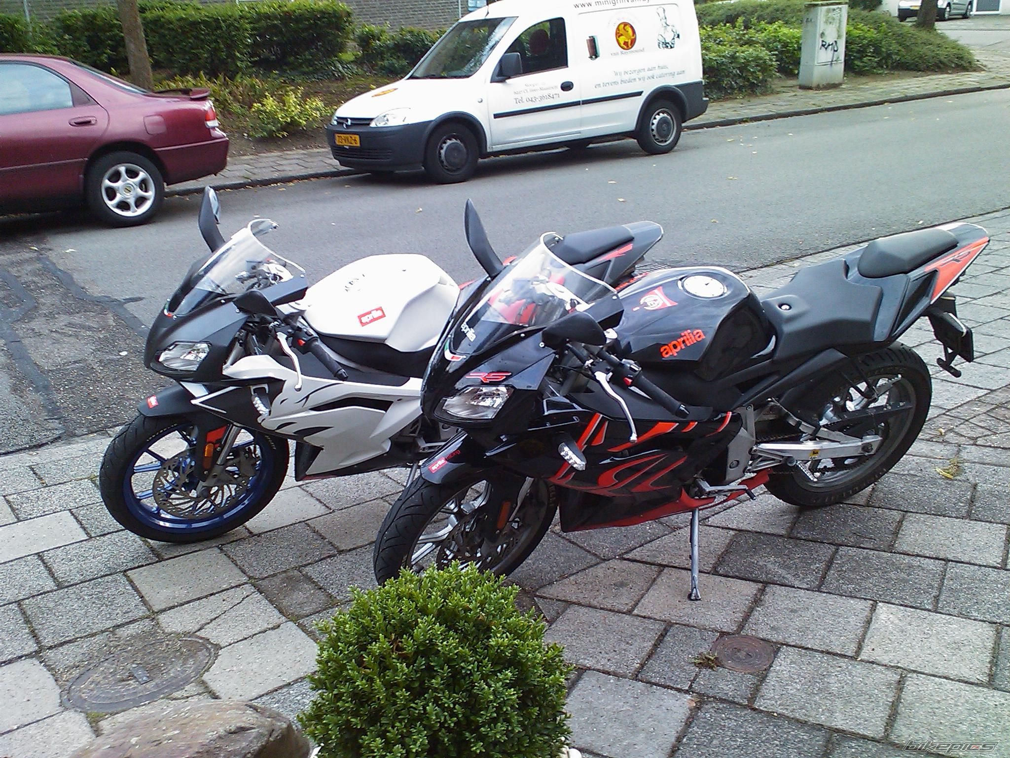 Photo 1792106