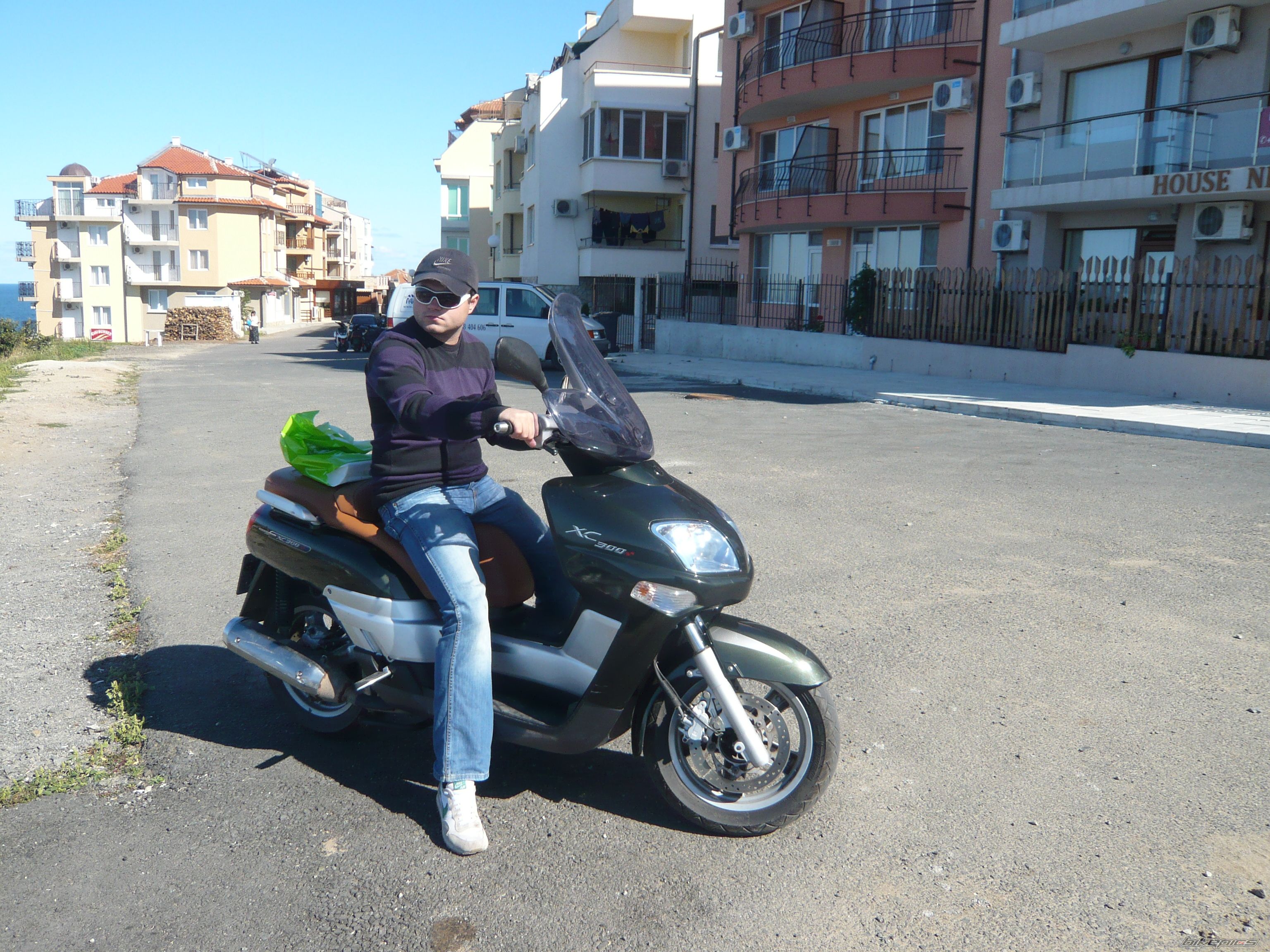 Bike Photo 1792304