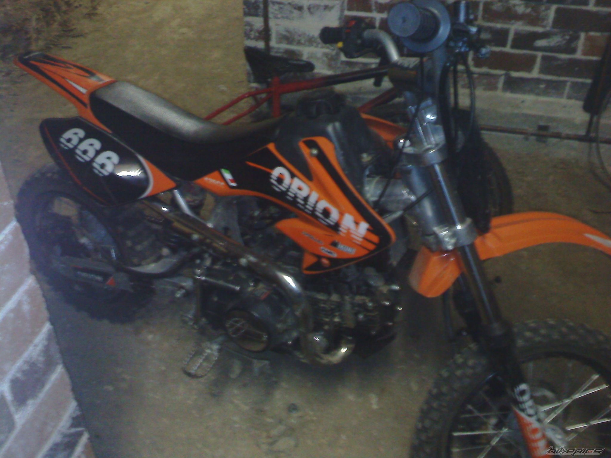 Photo 1792380