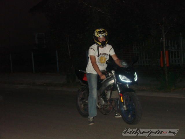 Photo 1792707