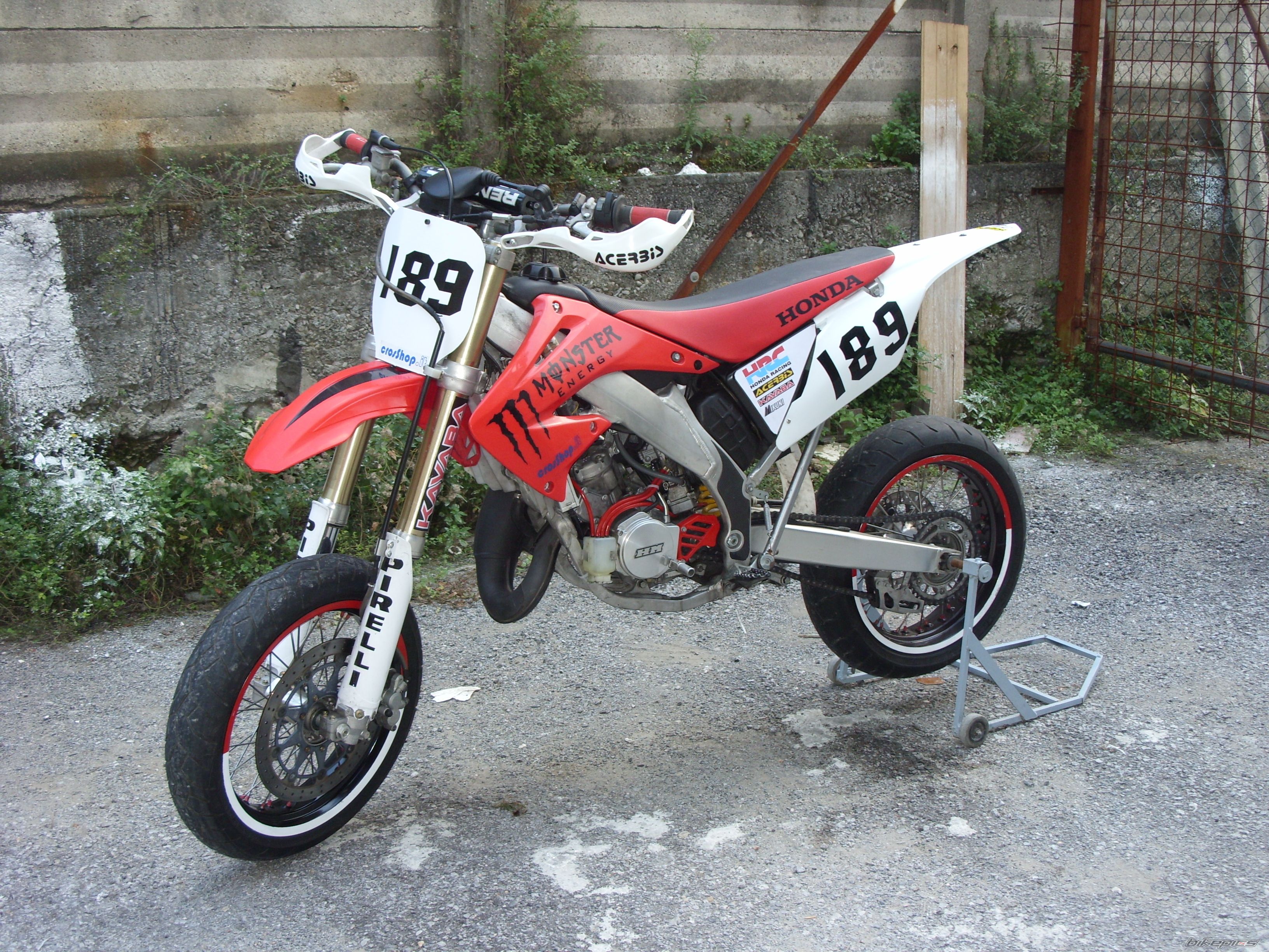 Photo 1793201