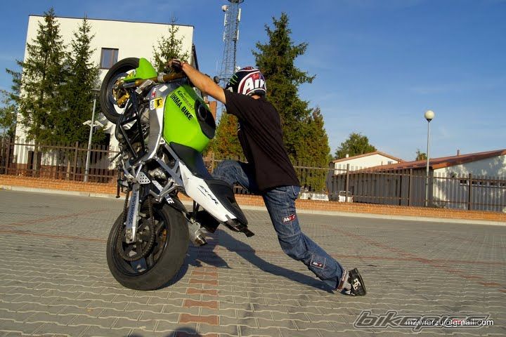 Photo 1793744