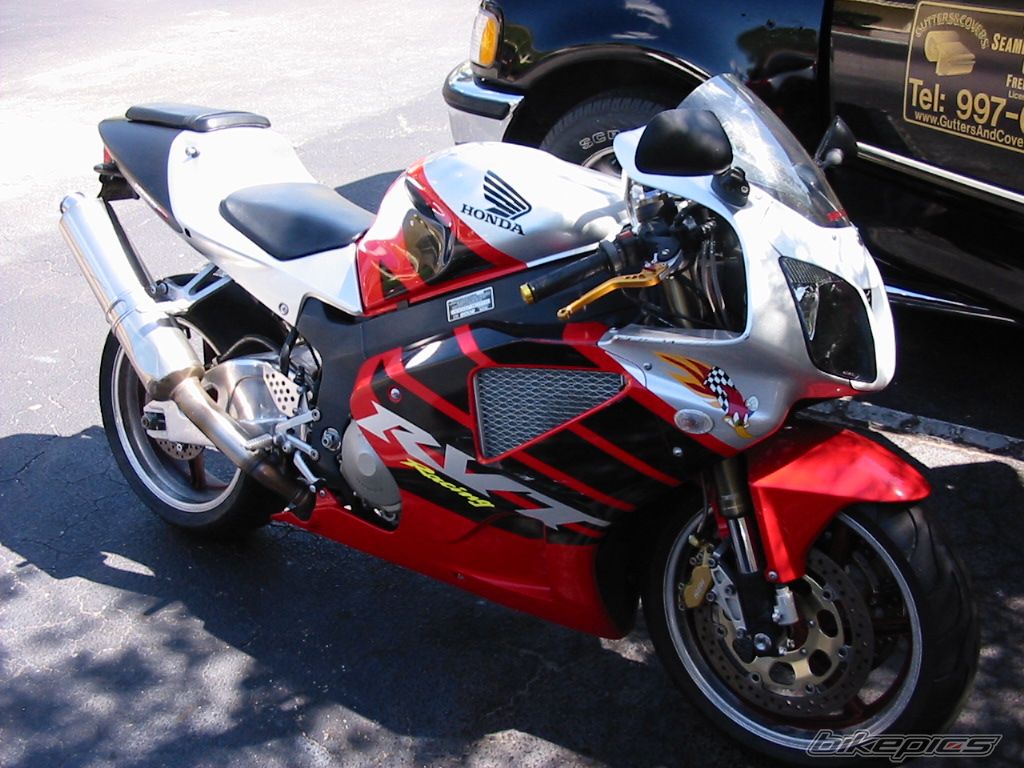 Photo 1793872