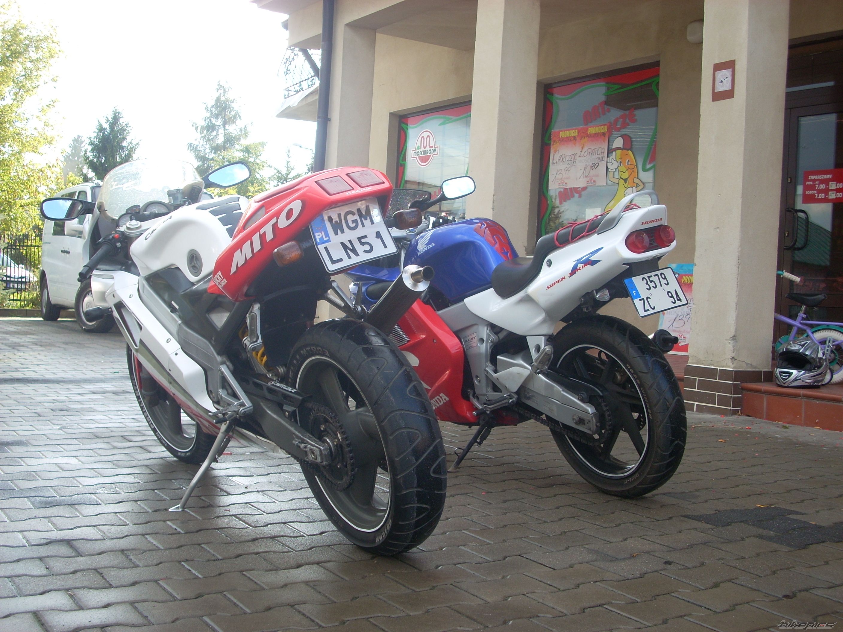 Bike Photo 1794735