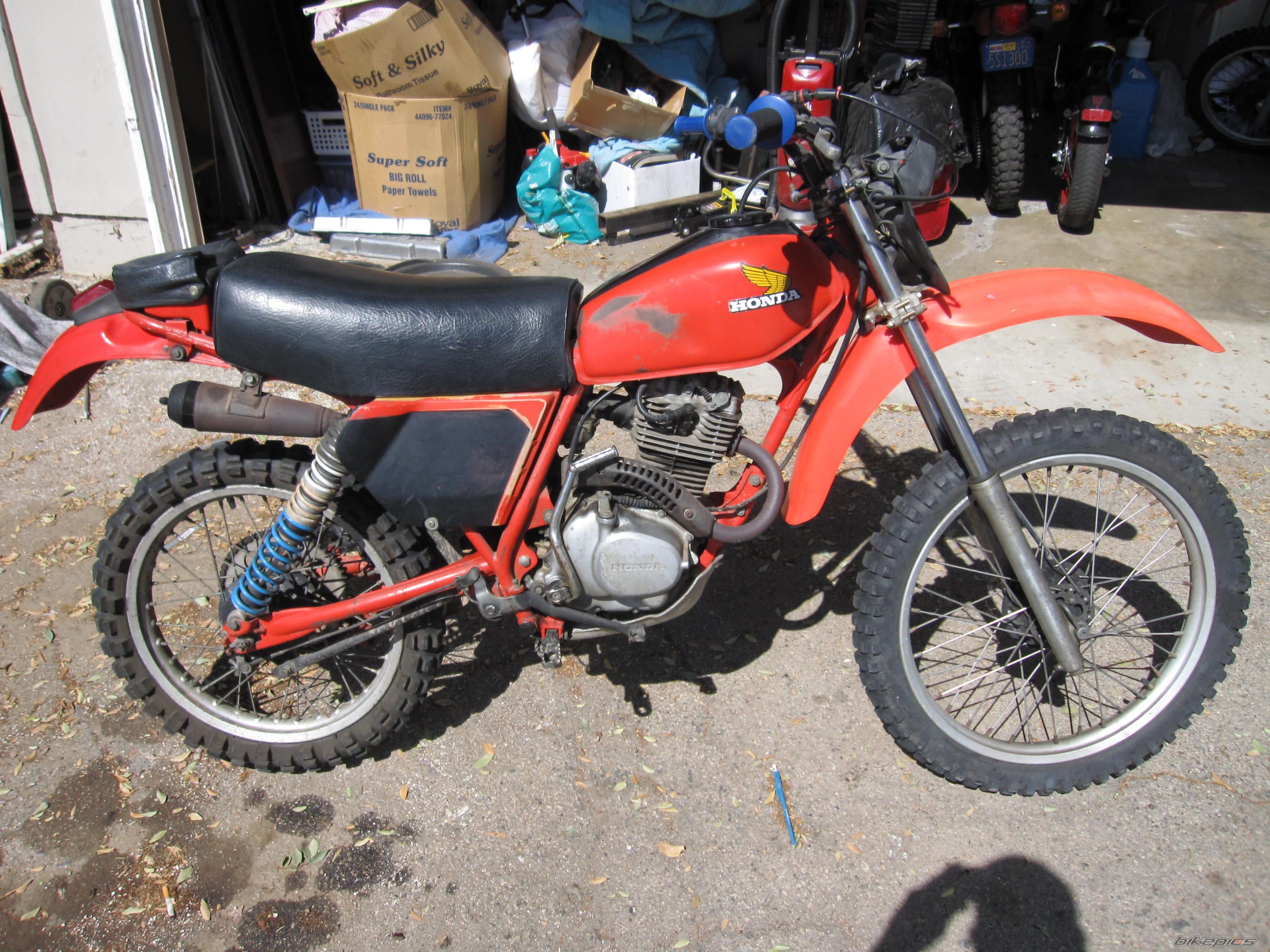 Photo 1794881