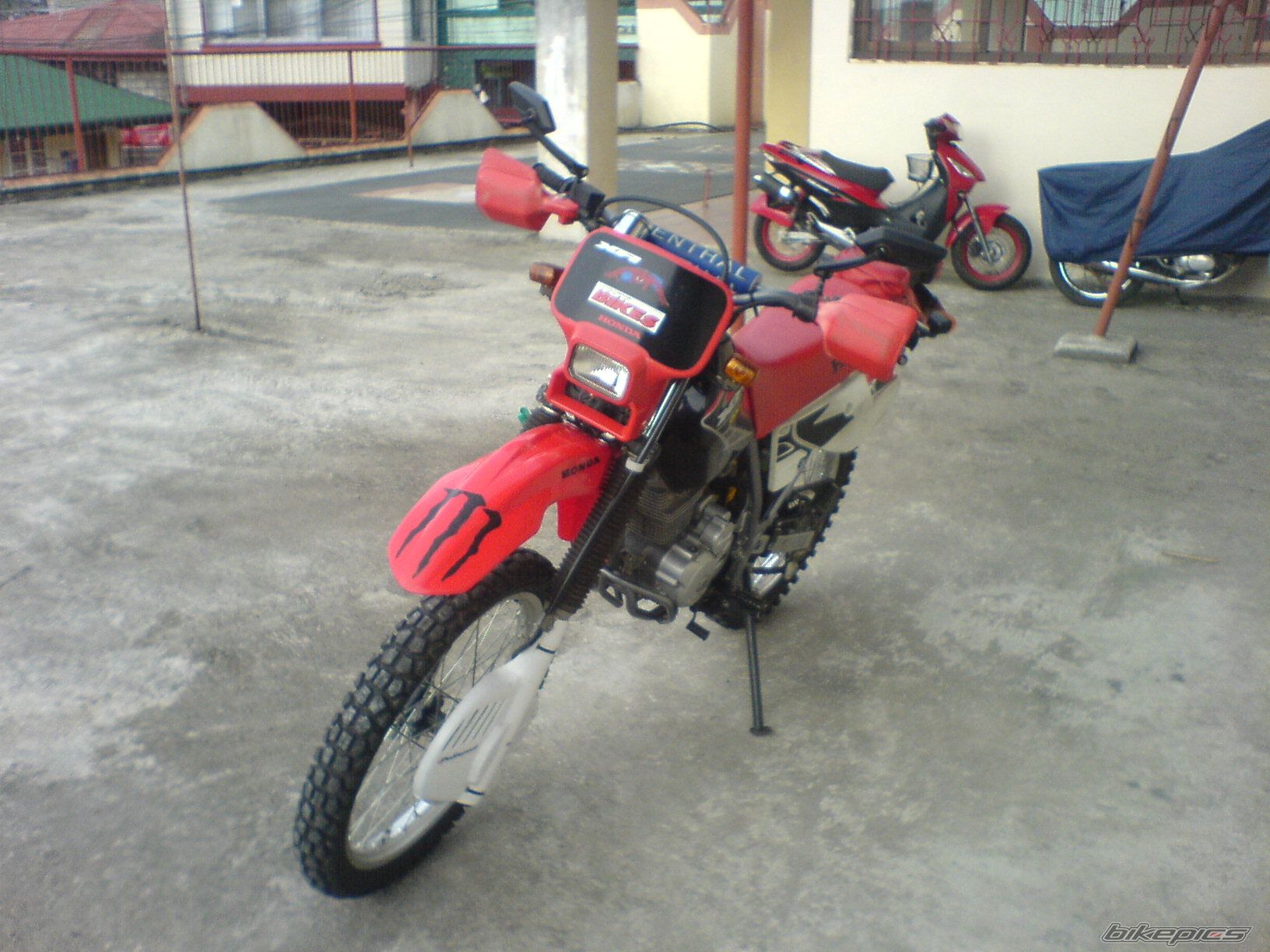 Photo 1795184