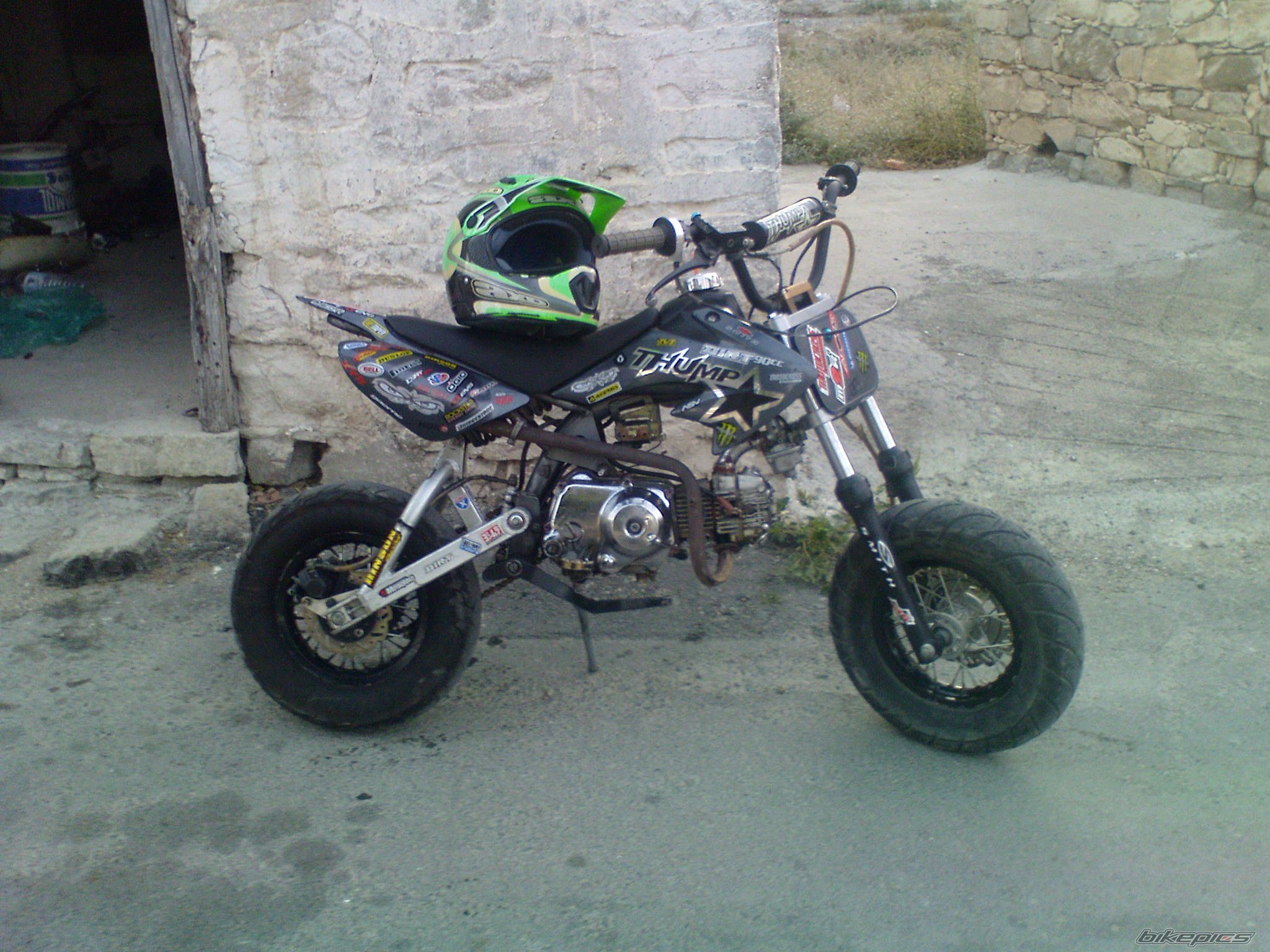 Photo 1795205