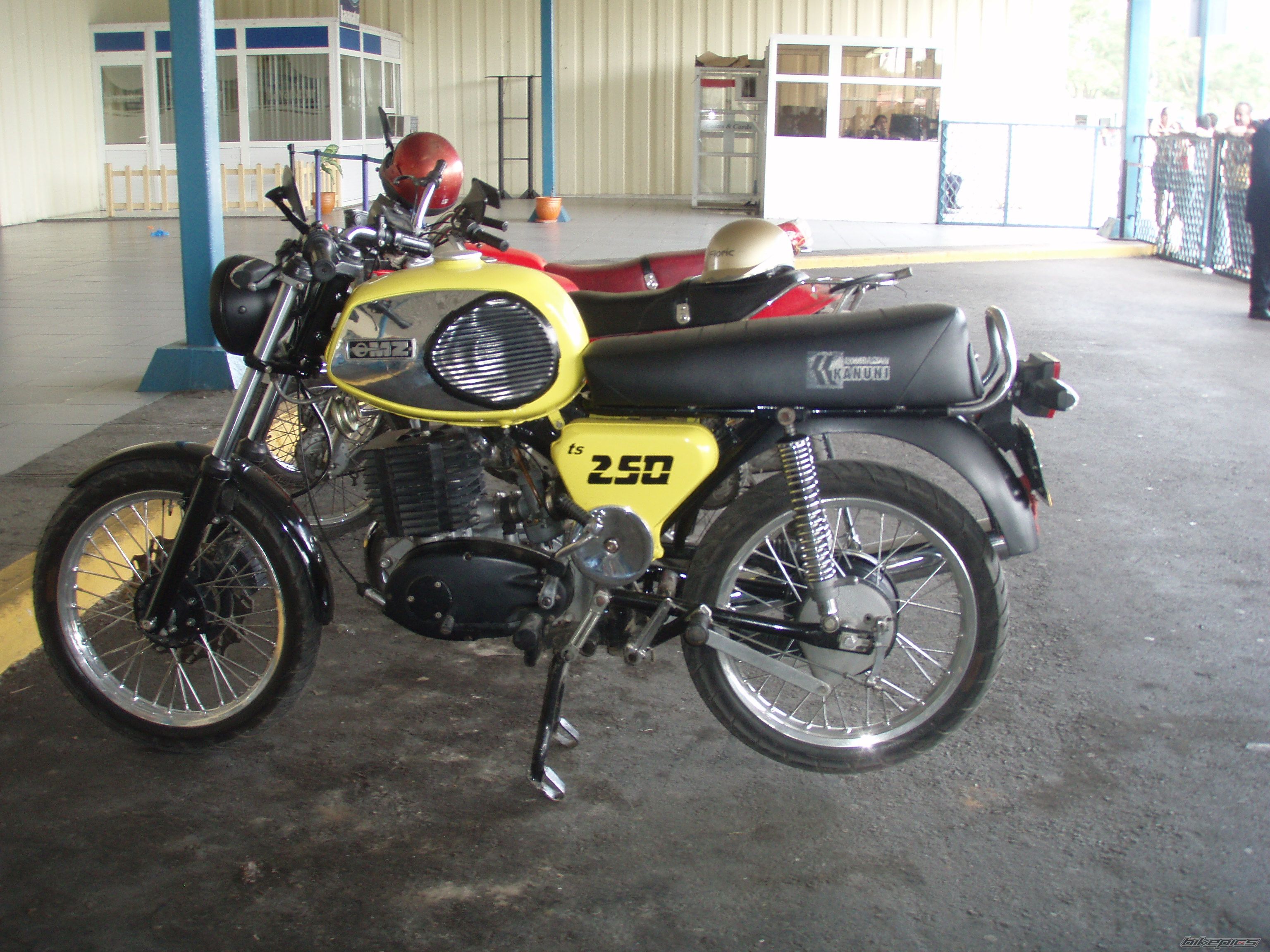 Bike Photo 1795271
