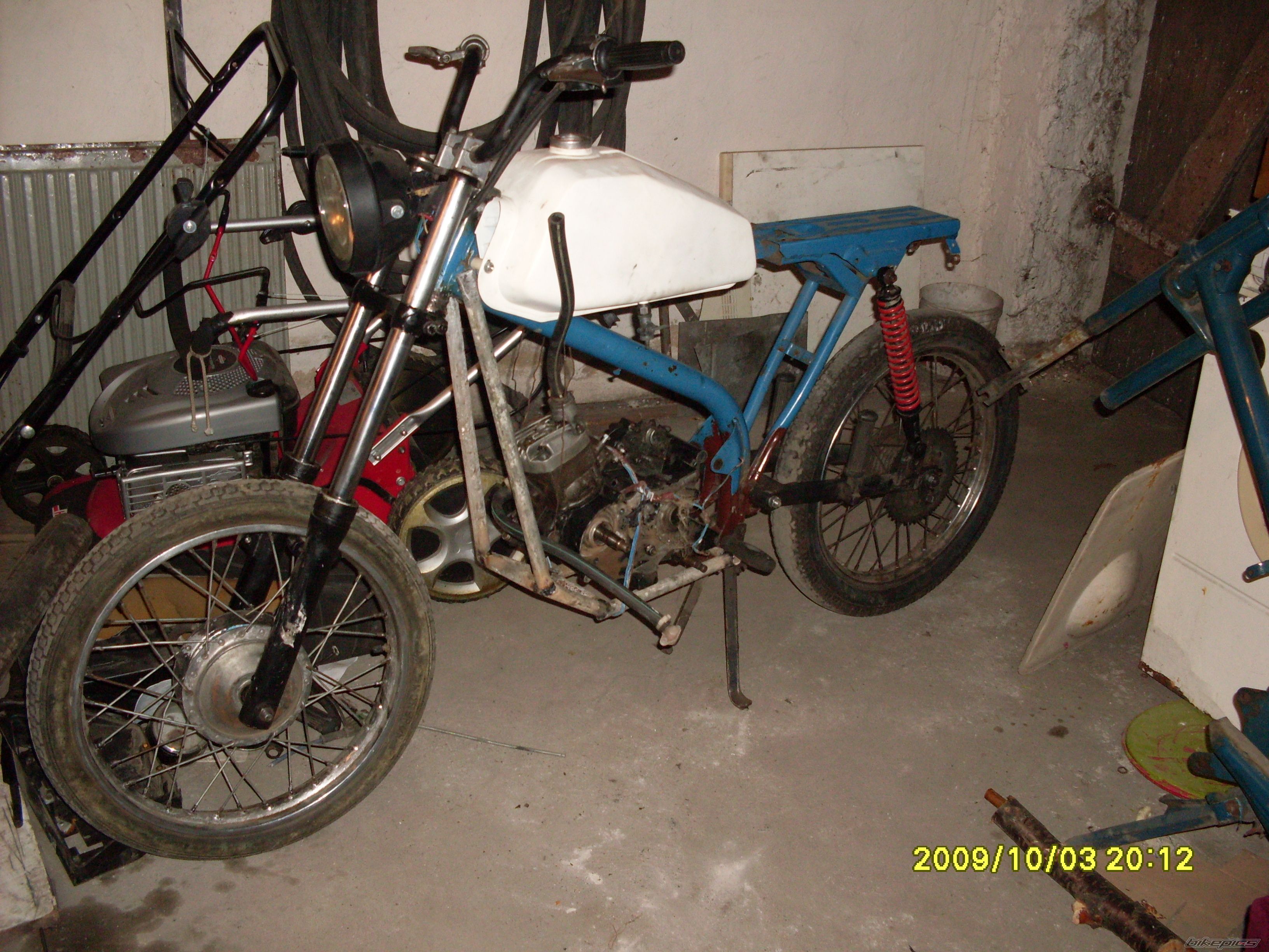 Photo 1795412