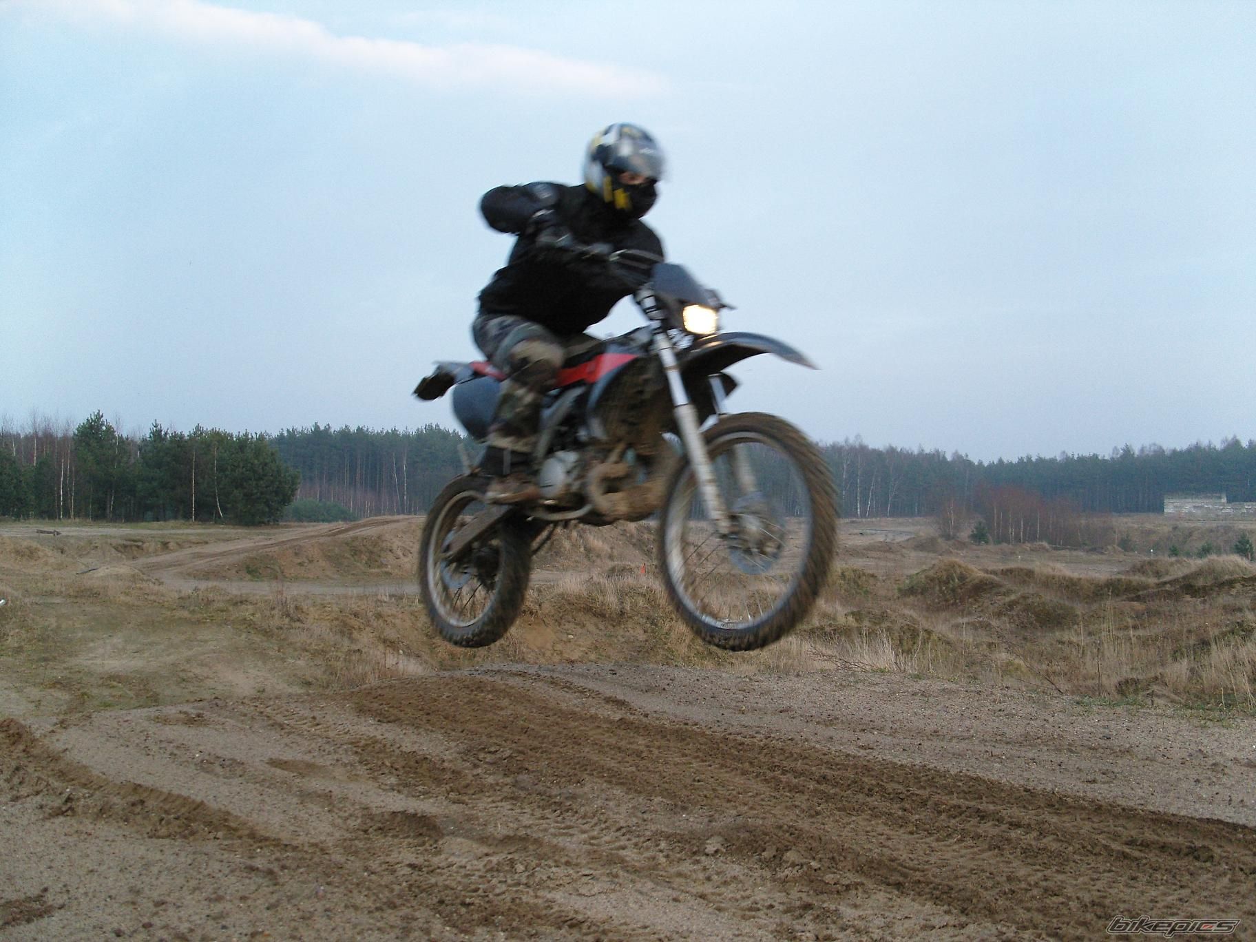 Photo 1795418
