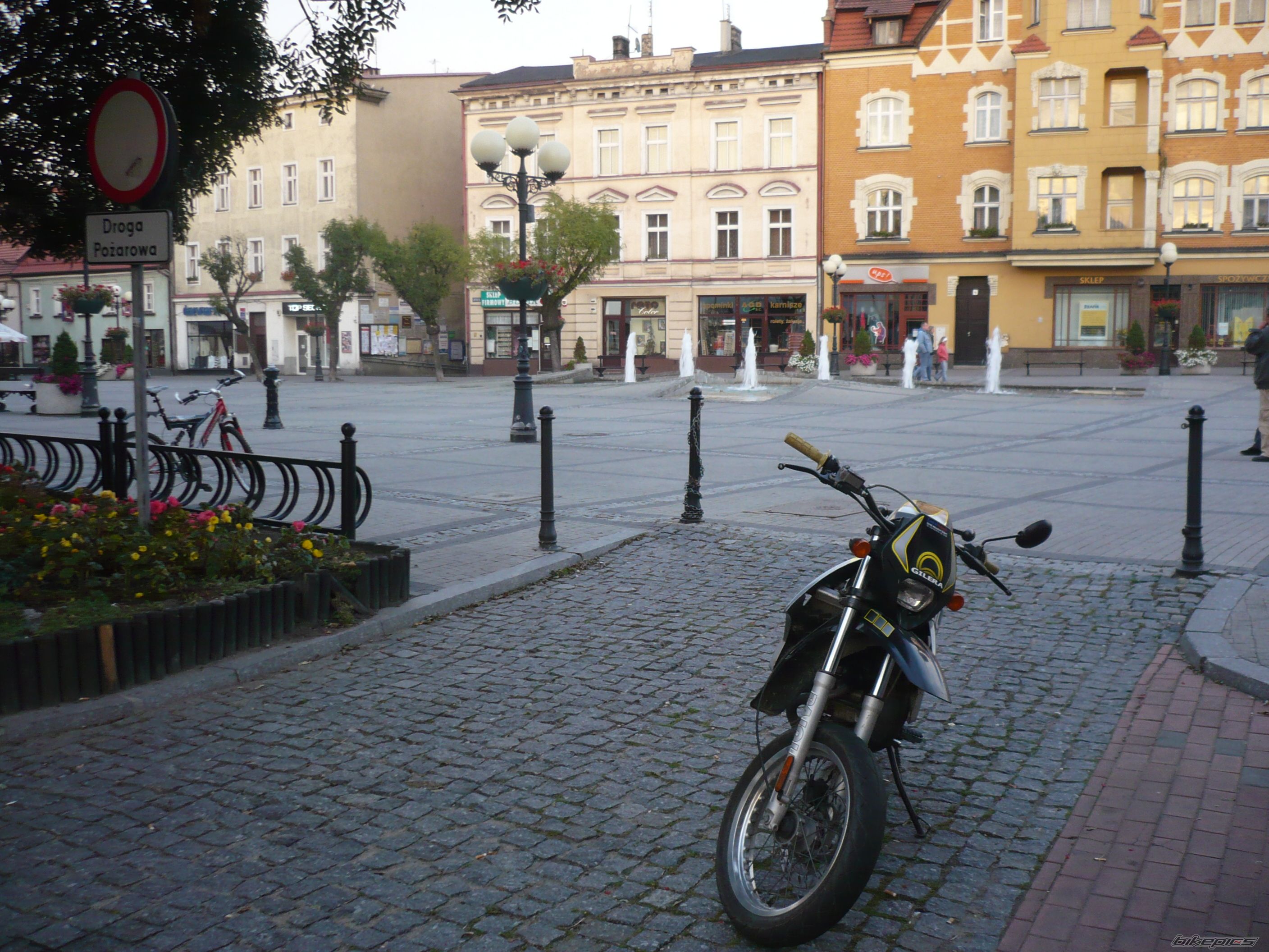 Photo 1795686