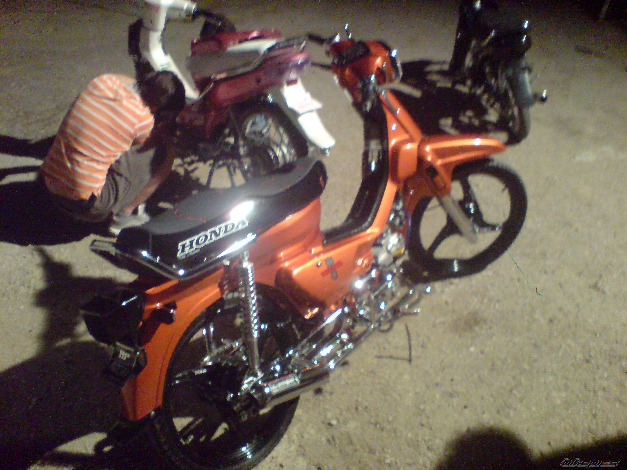Photo 1795707