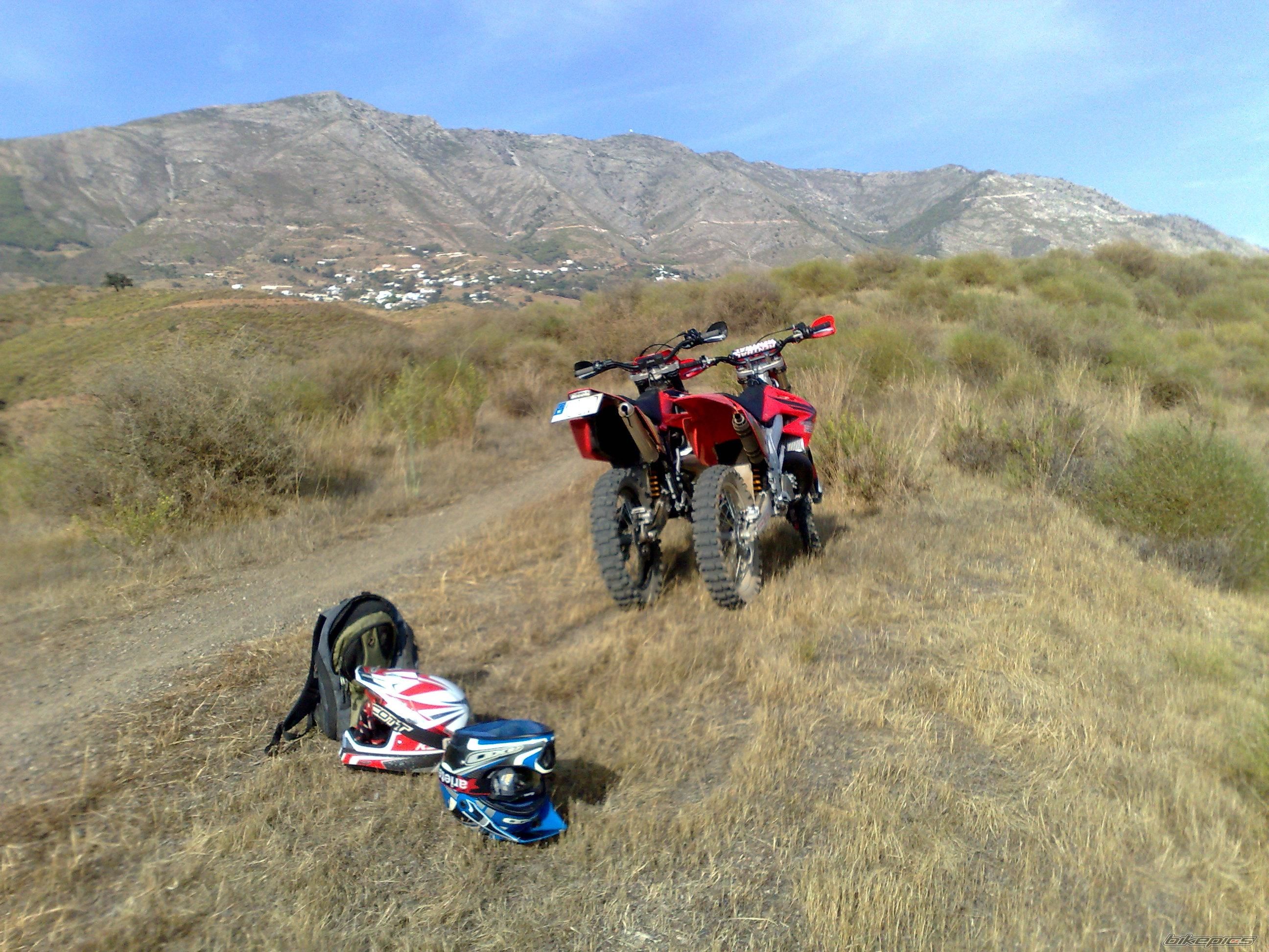 Photo 1795741