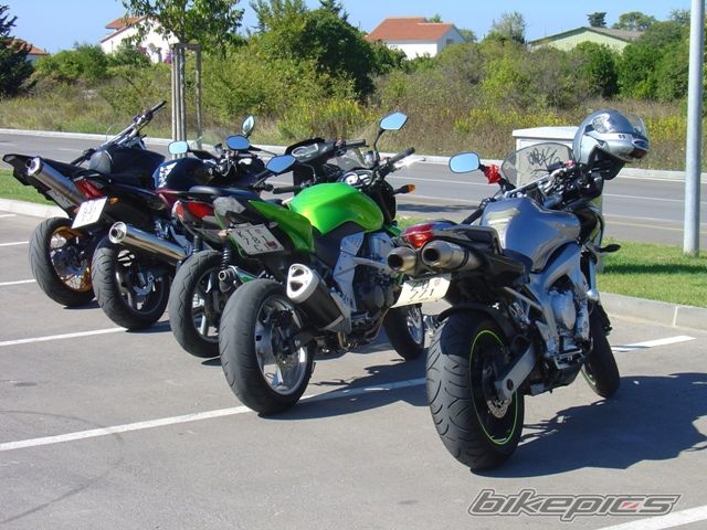 Photo 1796648