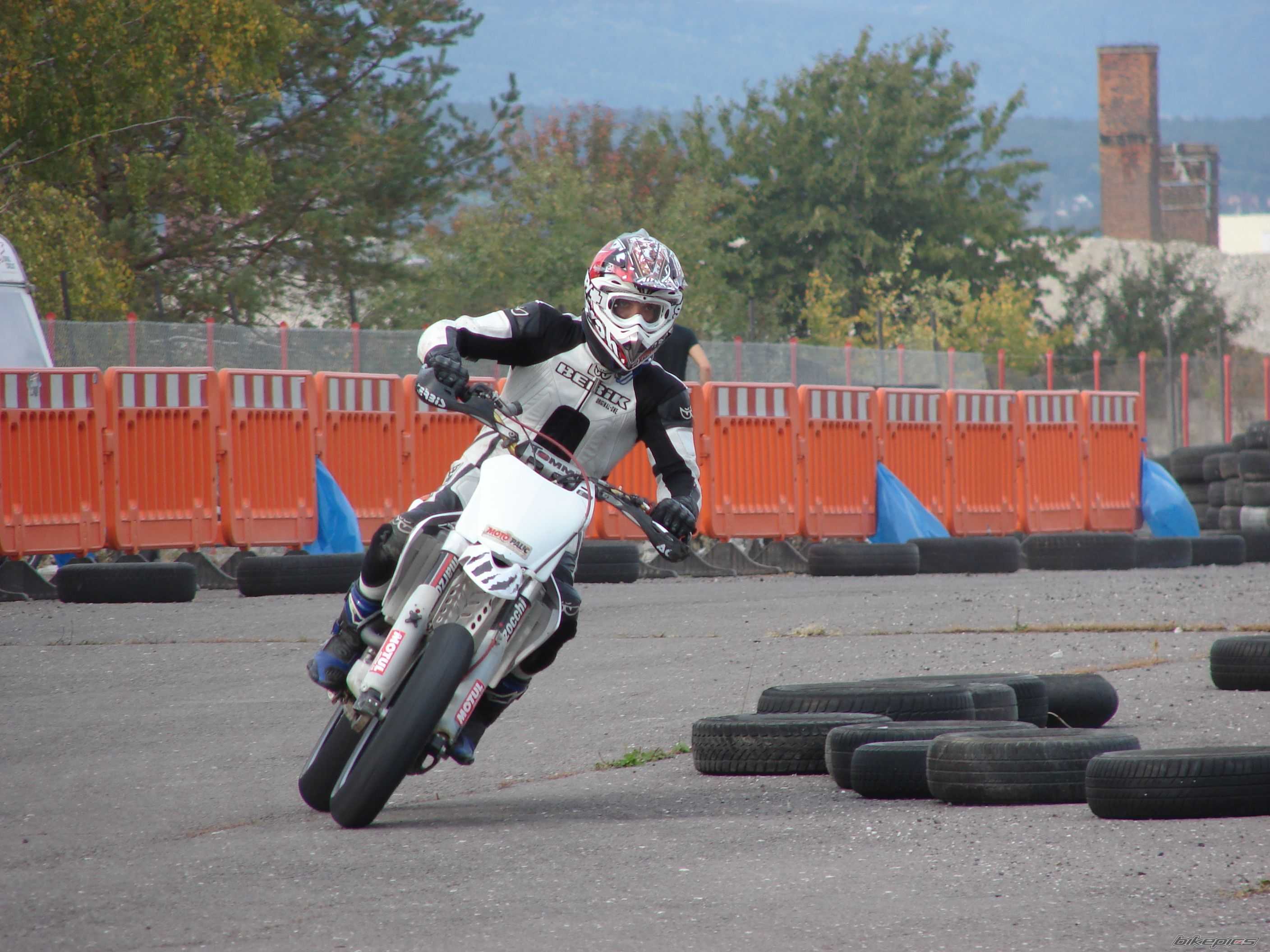 Bike Photo 1796895