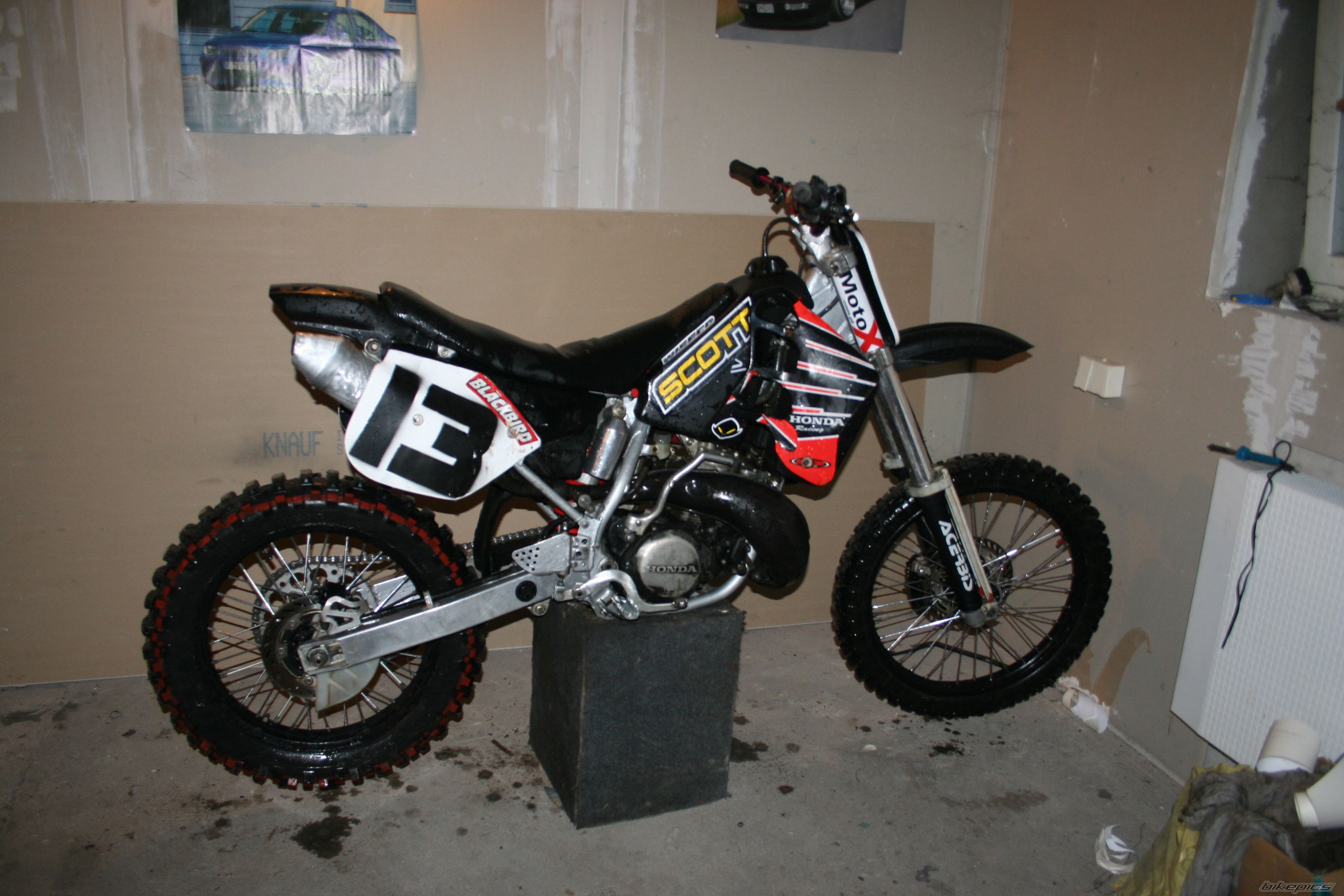 Photo 1796934