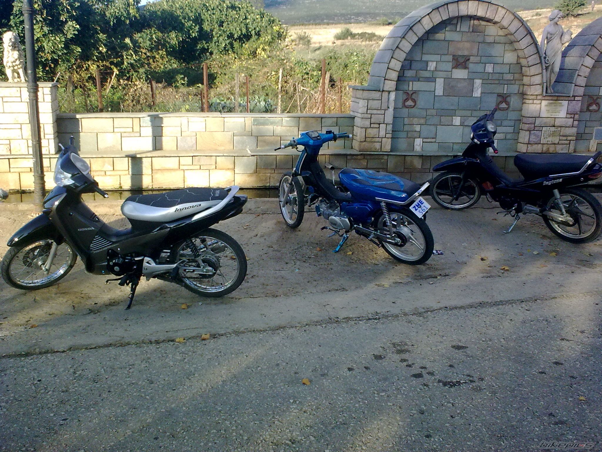 Photo 1798097