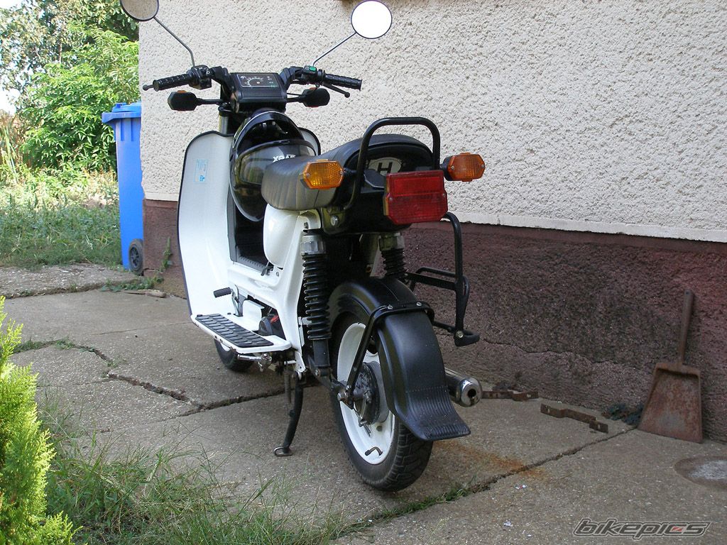 Photo 1798910