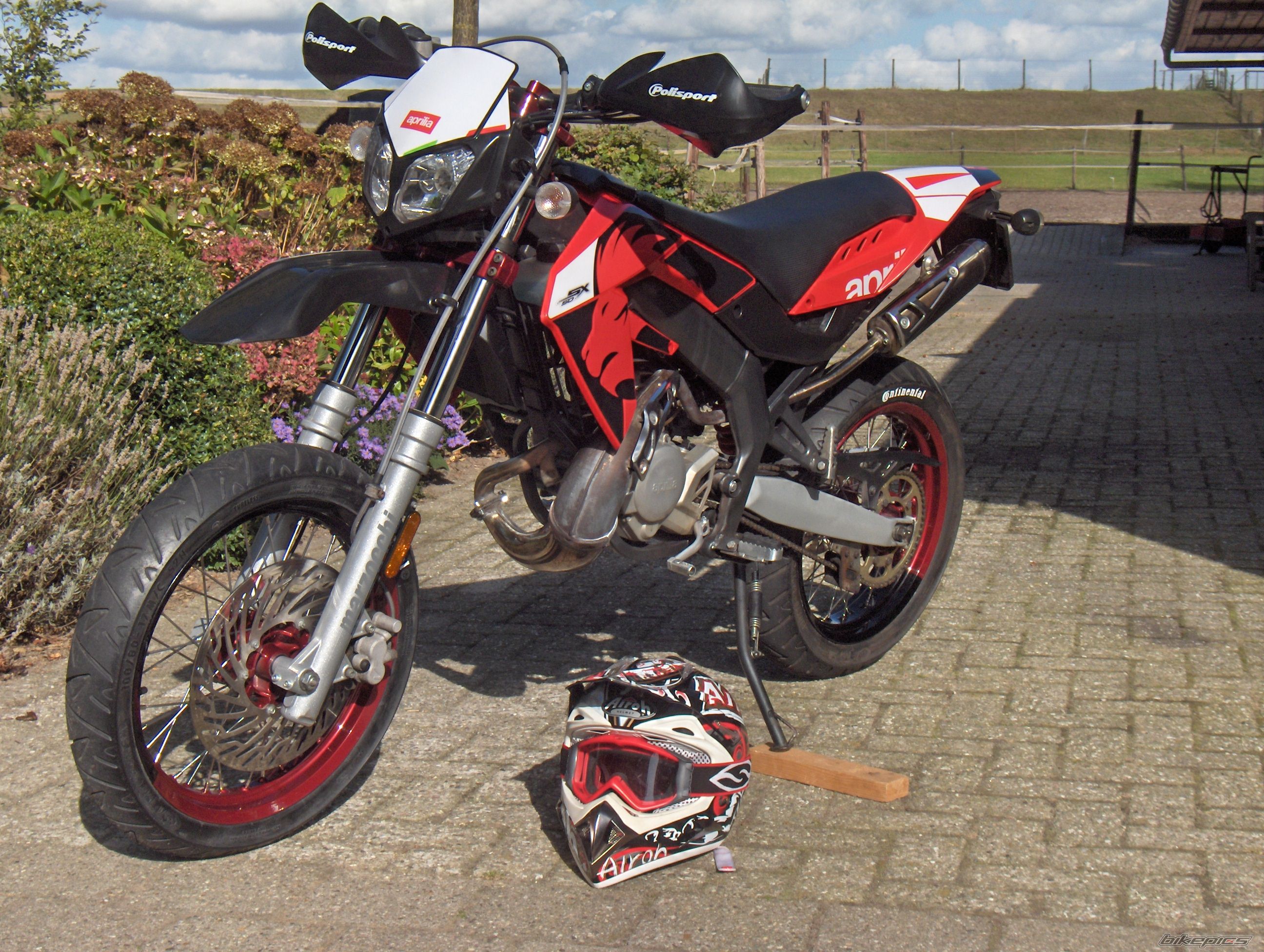 Photo 1798993