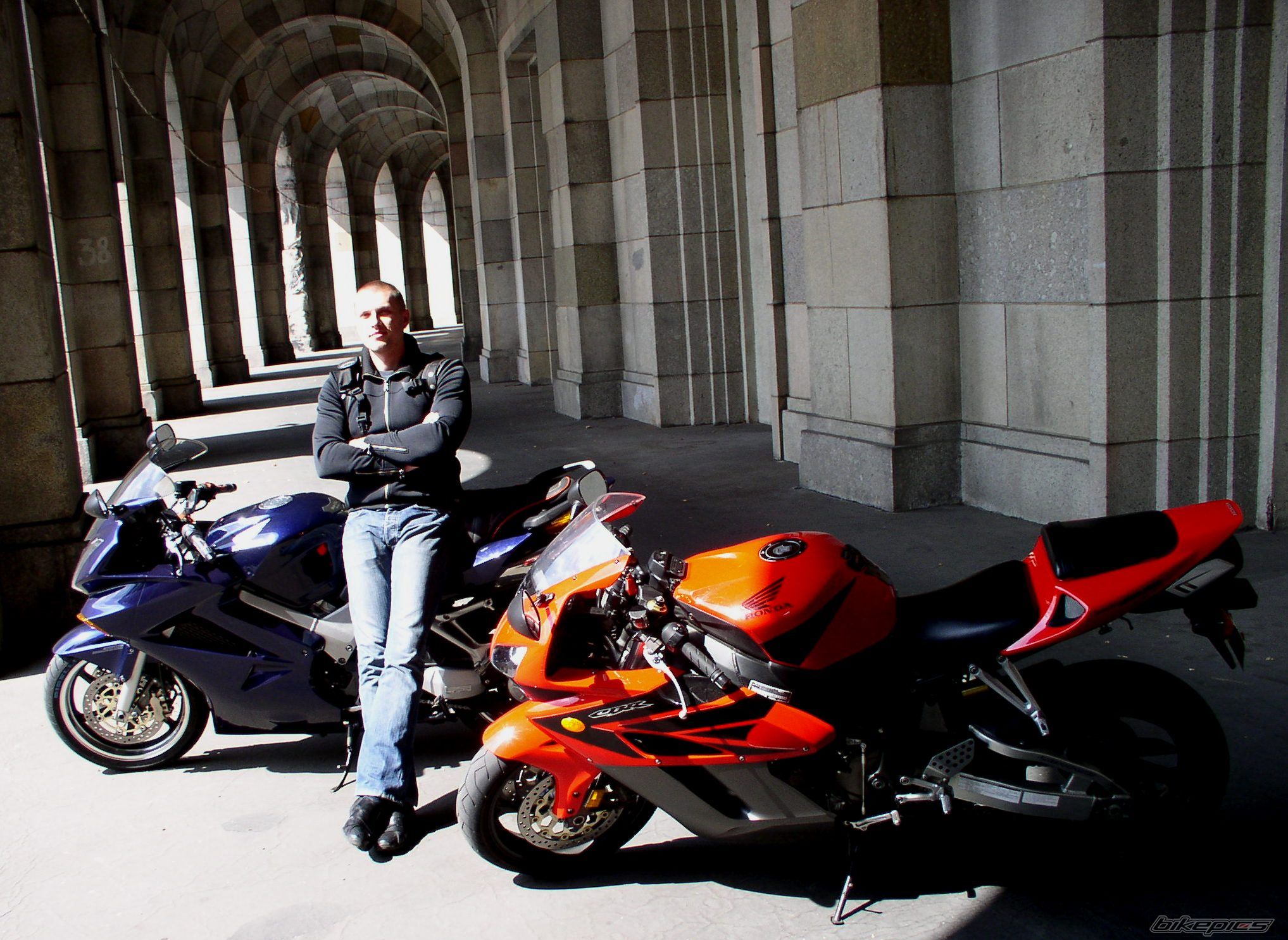 Bike Photo 1799541